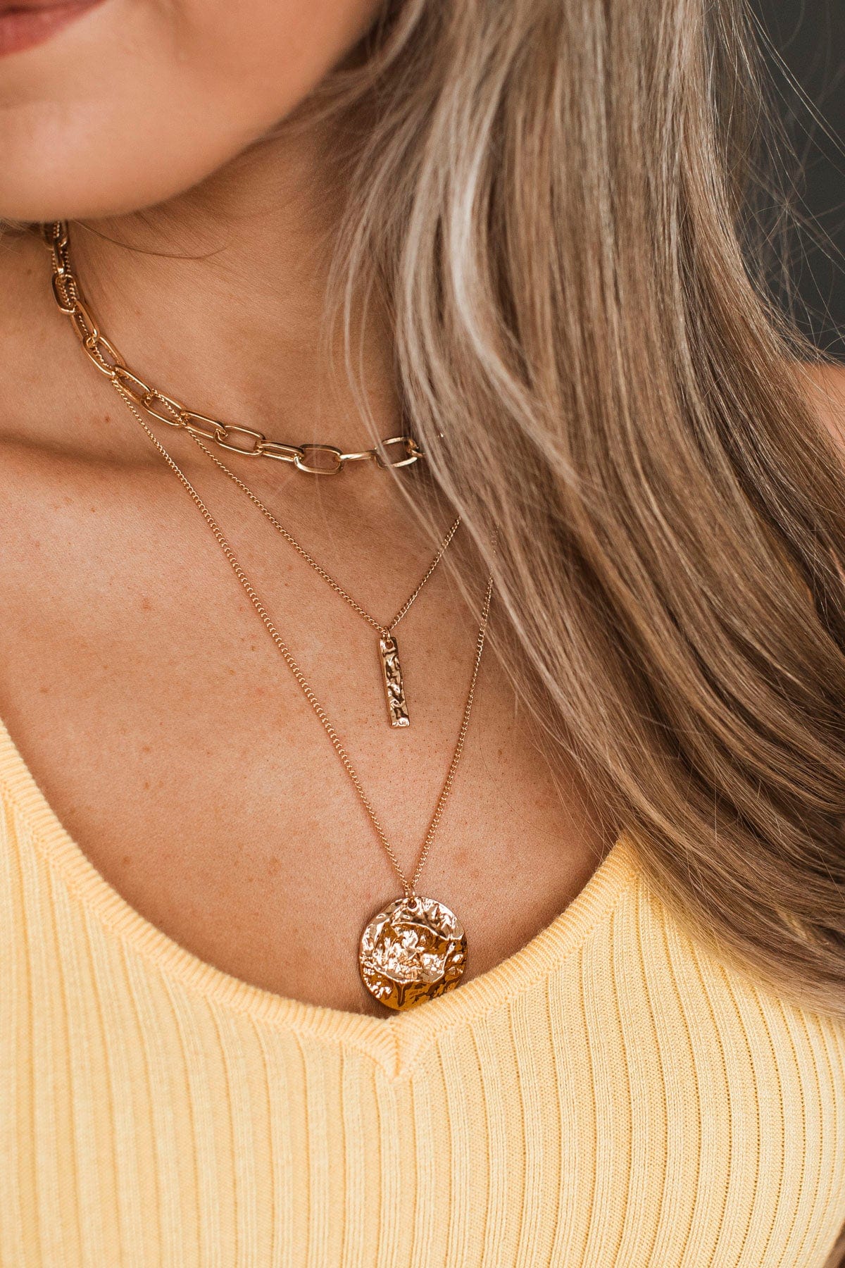Standout Style 3-Tier Necklace- Gold - Image 2
