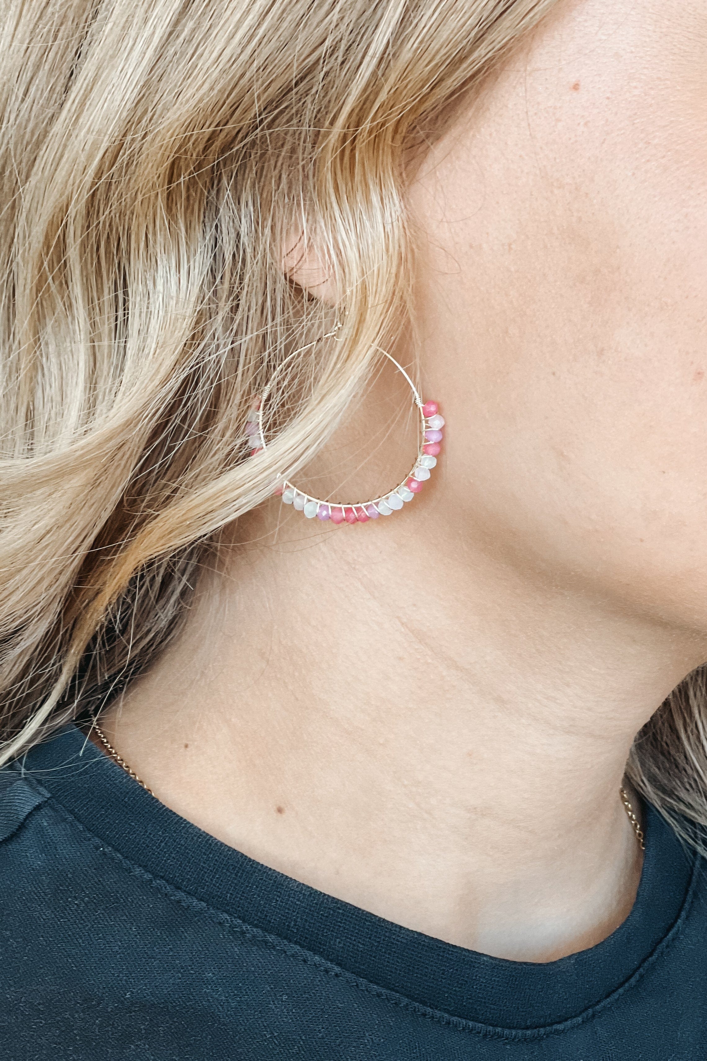 Star Of The Evening Hoop Earrings- Pink - Image 3