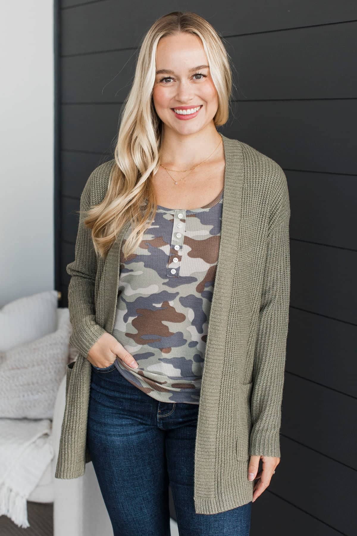 Stay Consistent Lightweight Tank Top- Camo - Image 4