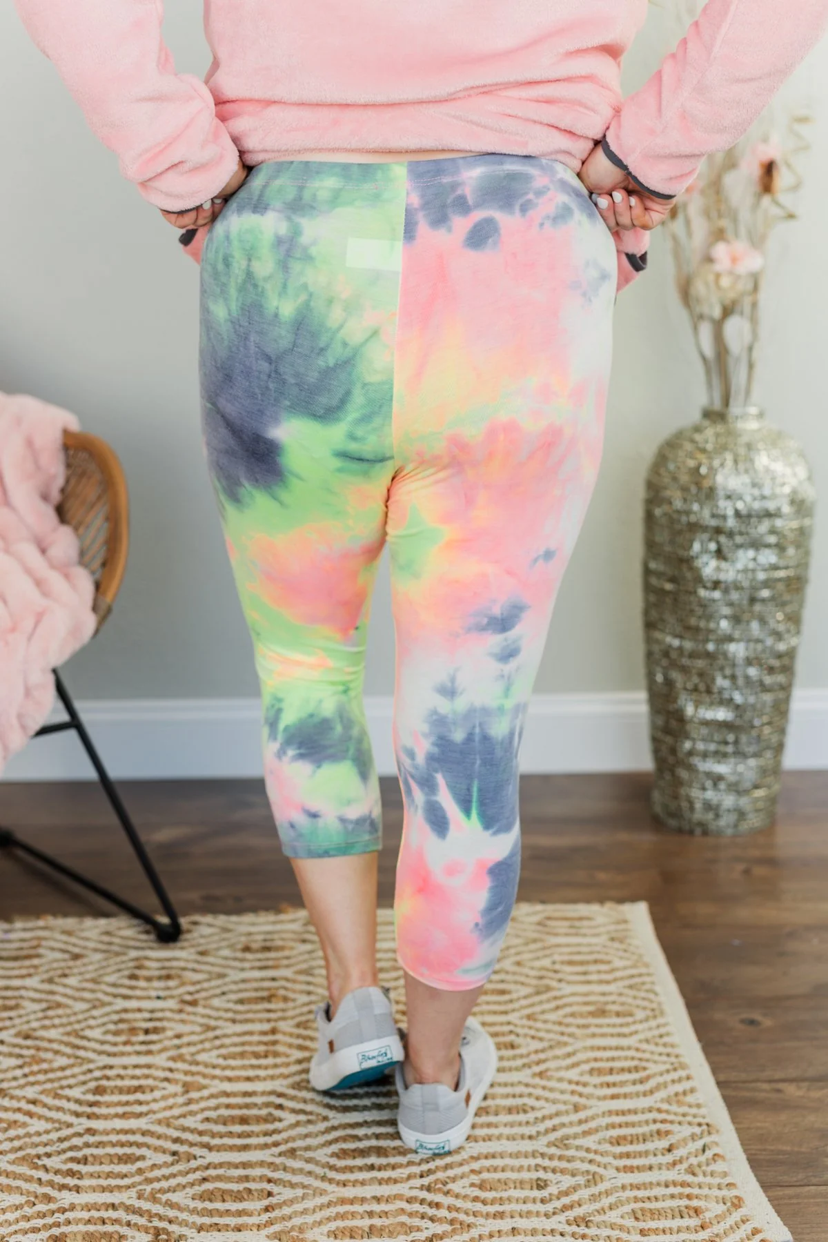 Stay Cozy Tie Dye Leggings- Neon Yellow, Pink, & Navy - Image 8