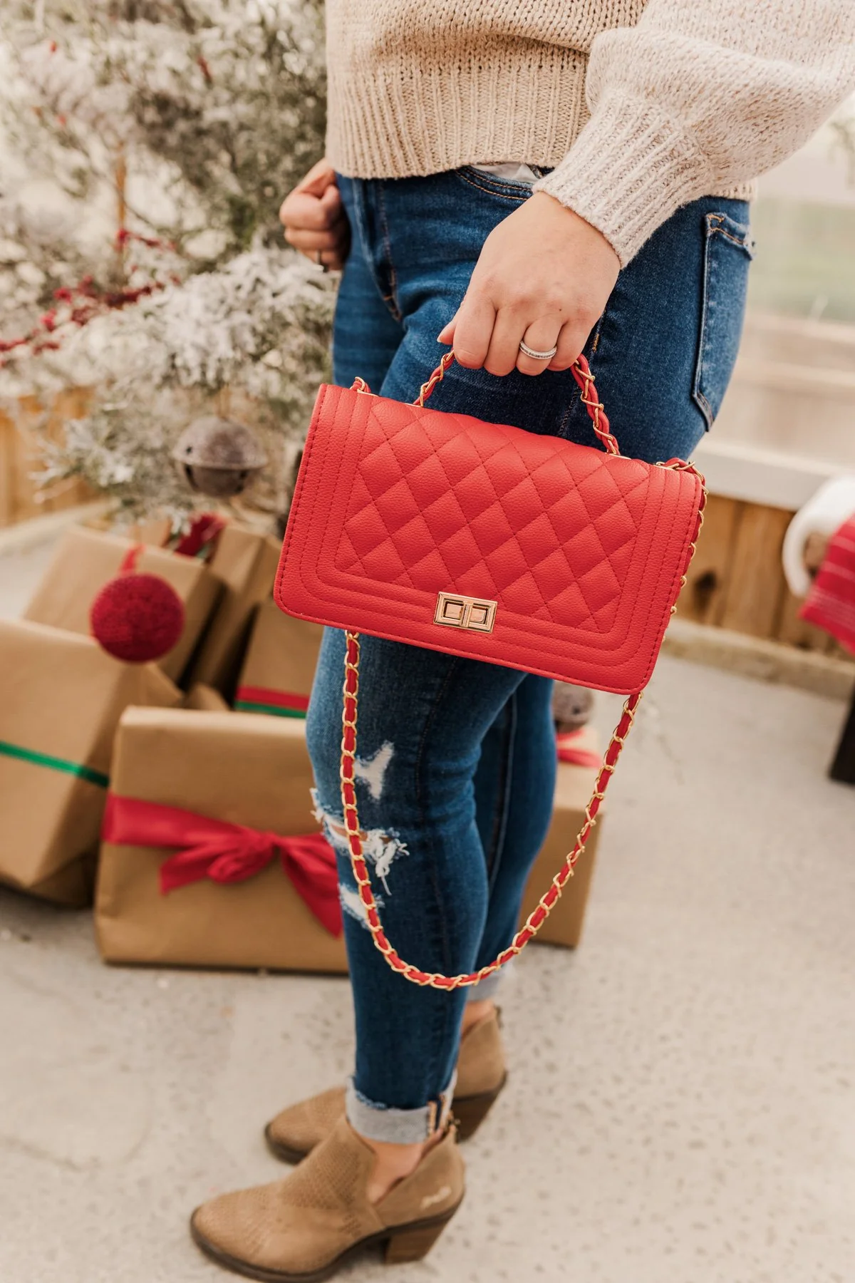 Stay Stylish Quilted Purse- Holiday Red - Image 9