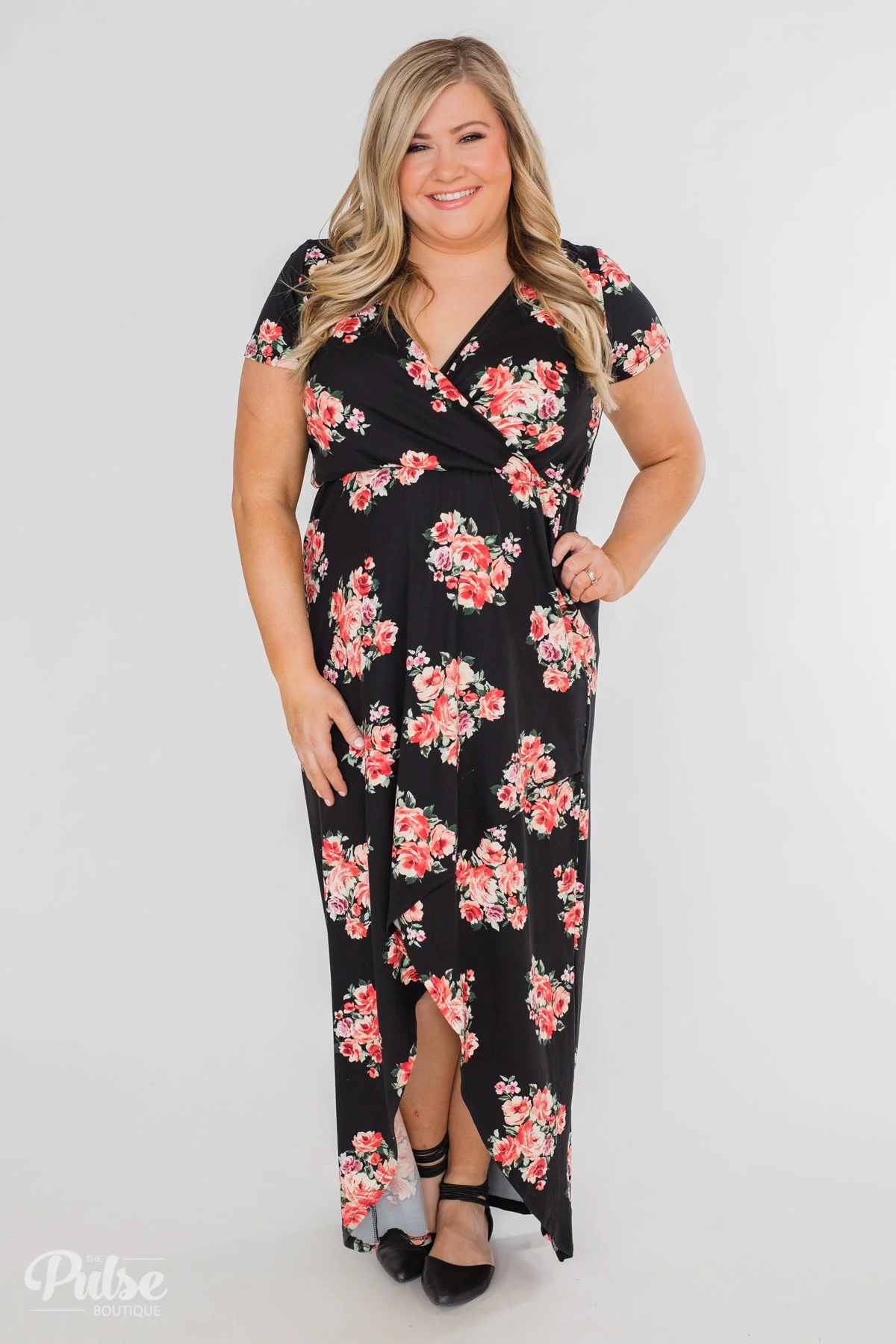 Still Into You Short Sleeve Floral Maxi Dress- Black