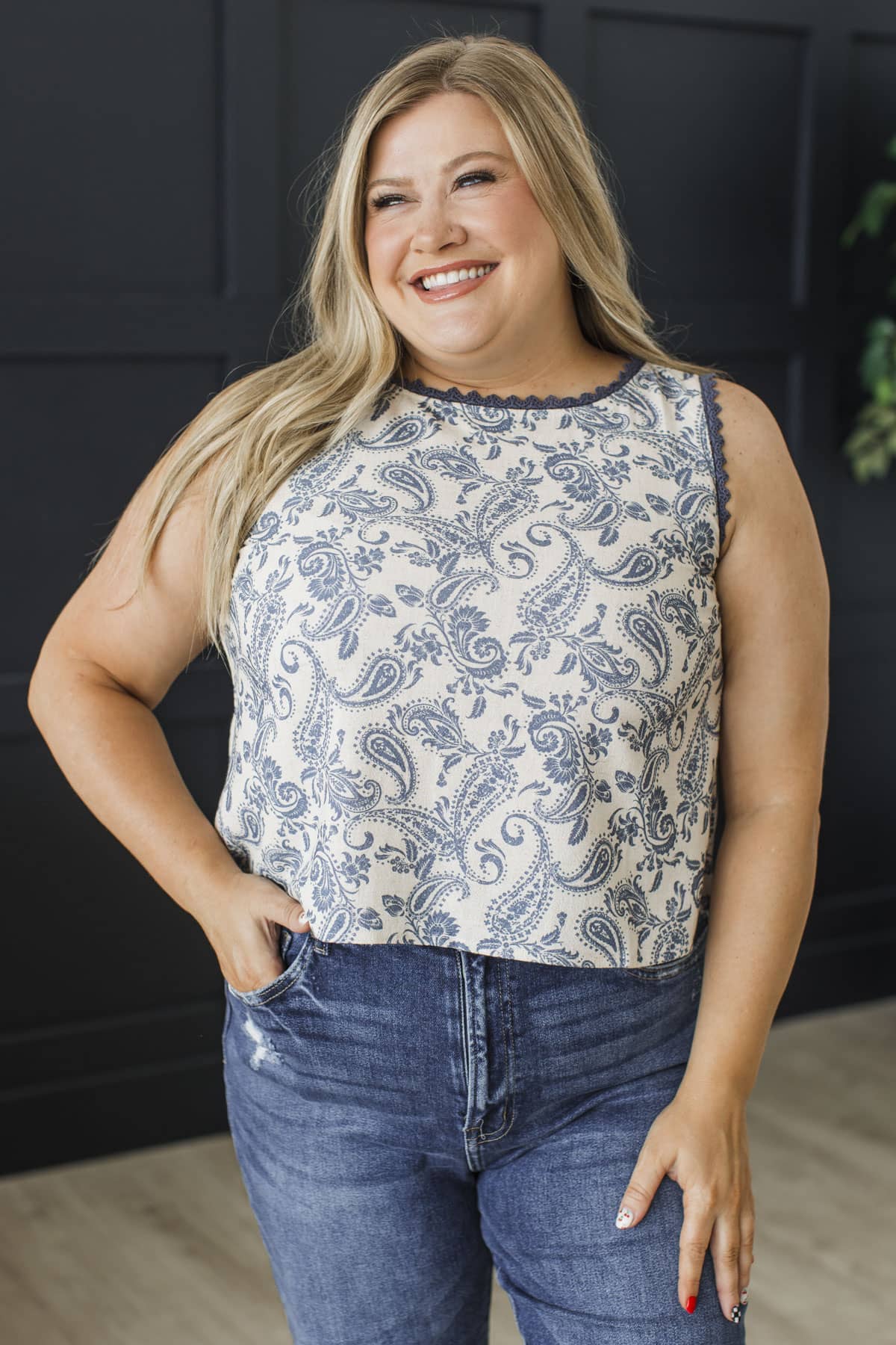 Stillness Brings Clarity Sleeveless Top- Light Navy - Image 4