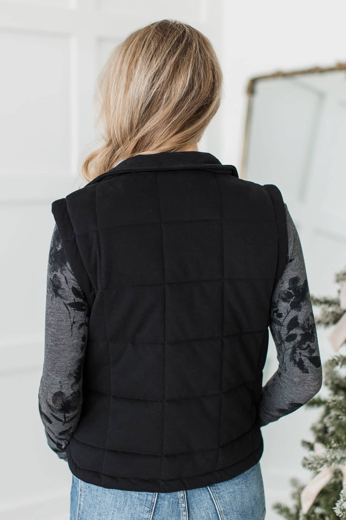 Stunning Views Puffer Vest- Black - Image 5