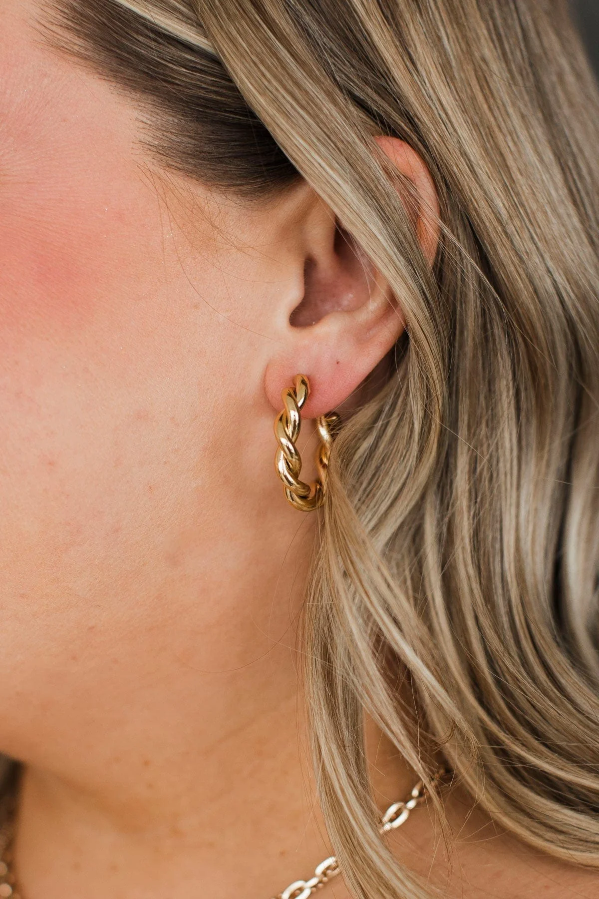 Stylish Appeal C-Hoop Earrings- Gold - Image 2