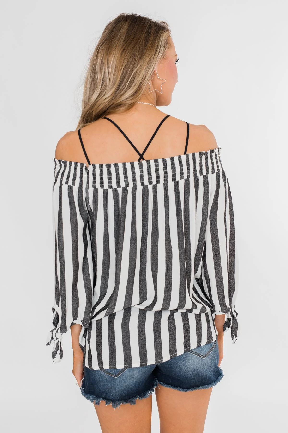 Summer On You Off the Shoulder Top- Black - Image 15