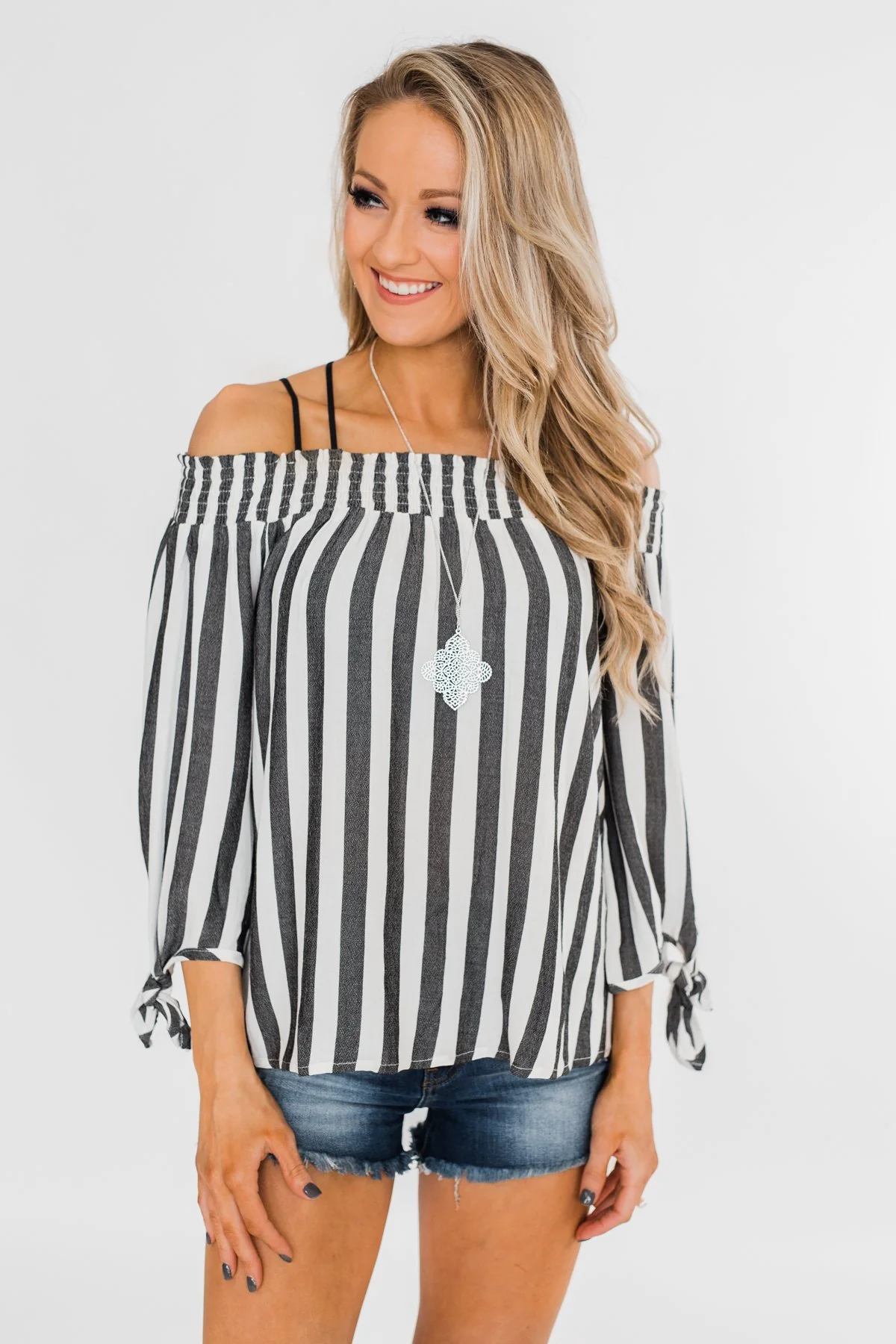 Summer On You Off the Shoulder Top- Black - Image 7