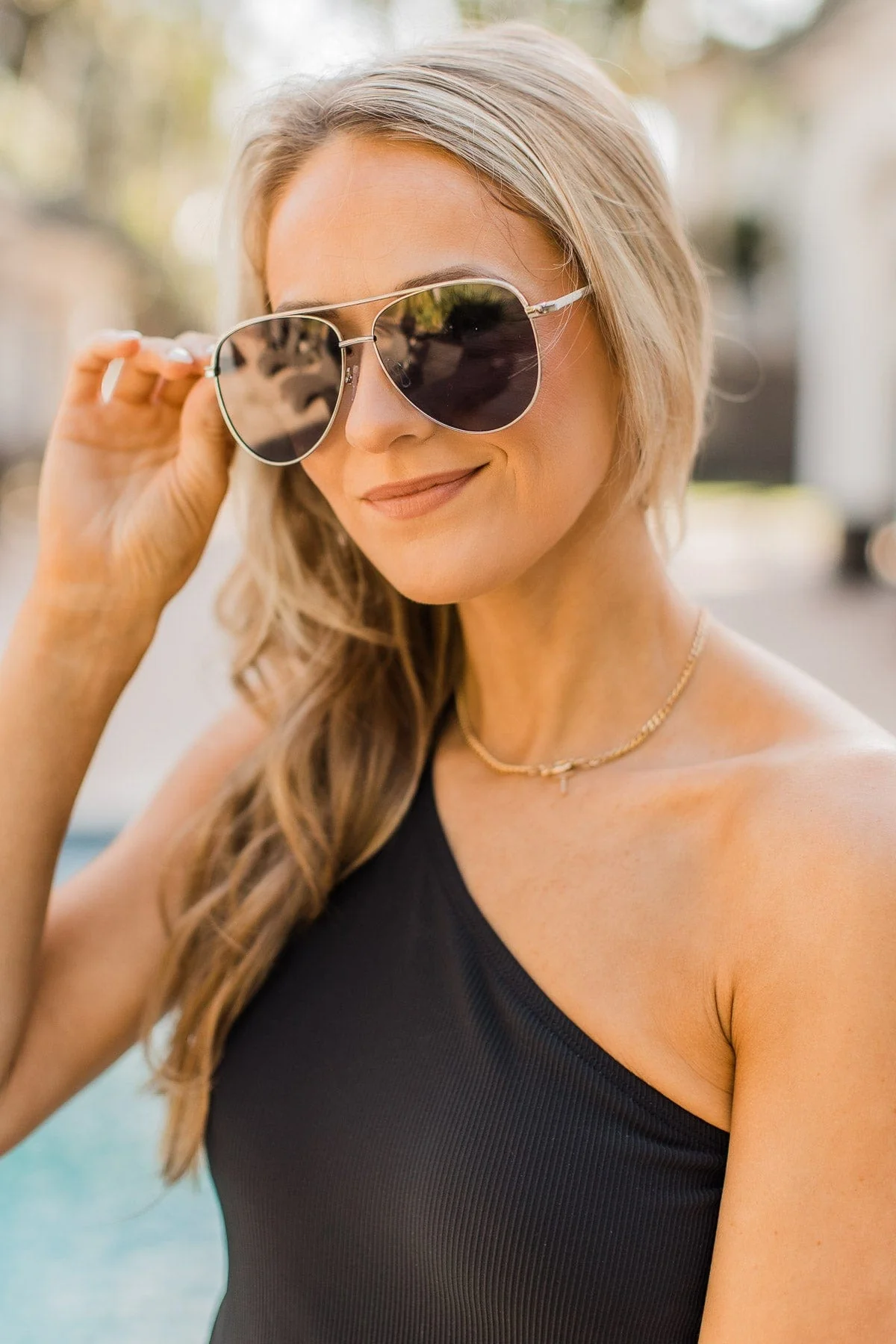 Sunset Melodies Oversized Aviator Sunglasses - Image 10