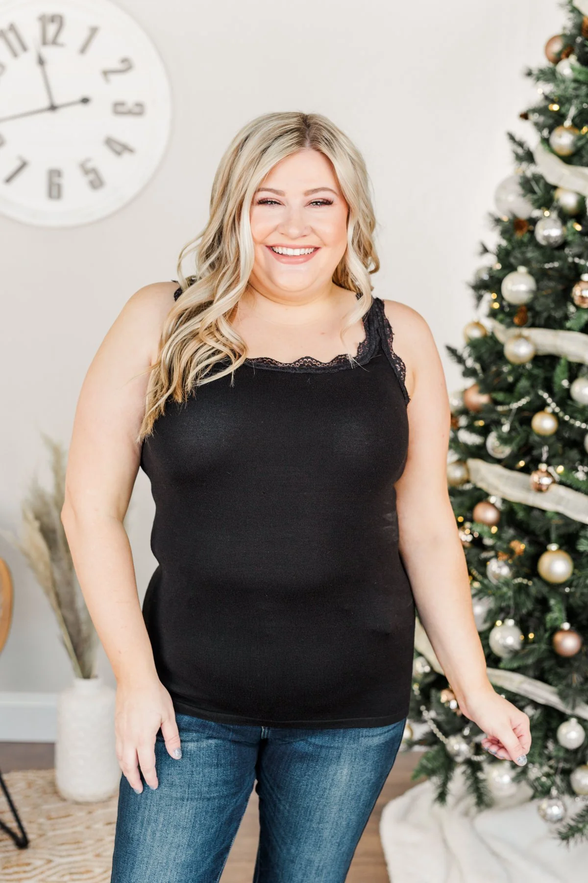 Sweet & Simple Lace Trimmed Tank Top- Black - Image 5