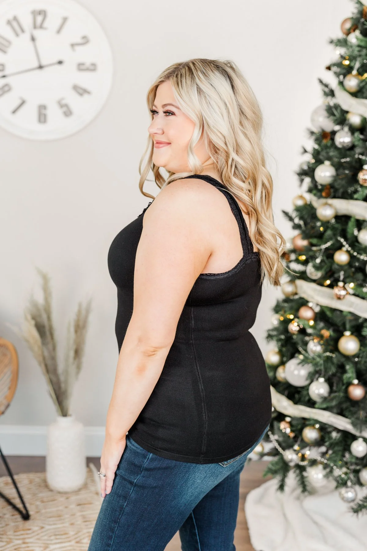 Sweet & Simple Lace Trimmed Tank Top- Black - Image 7