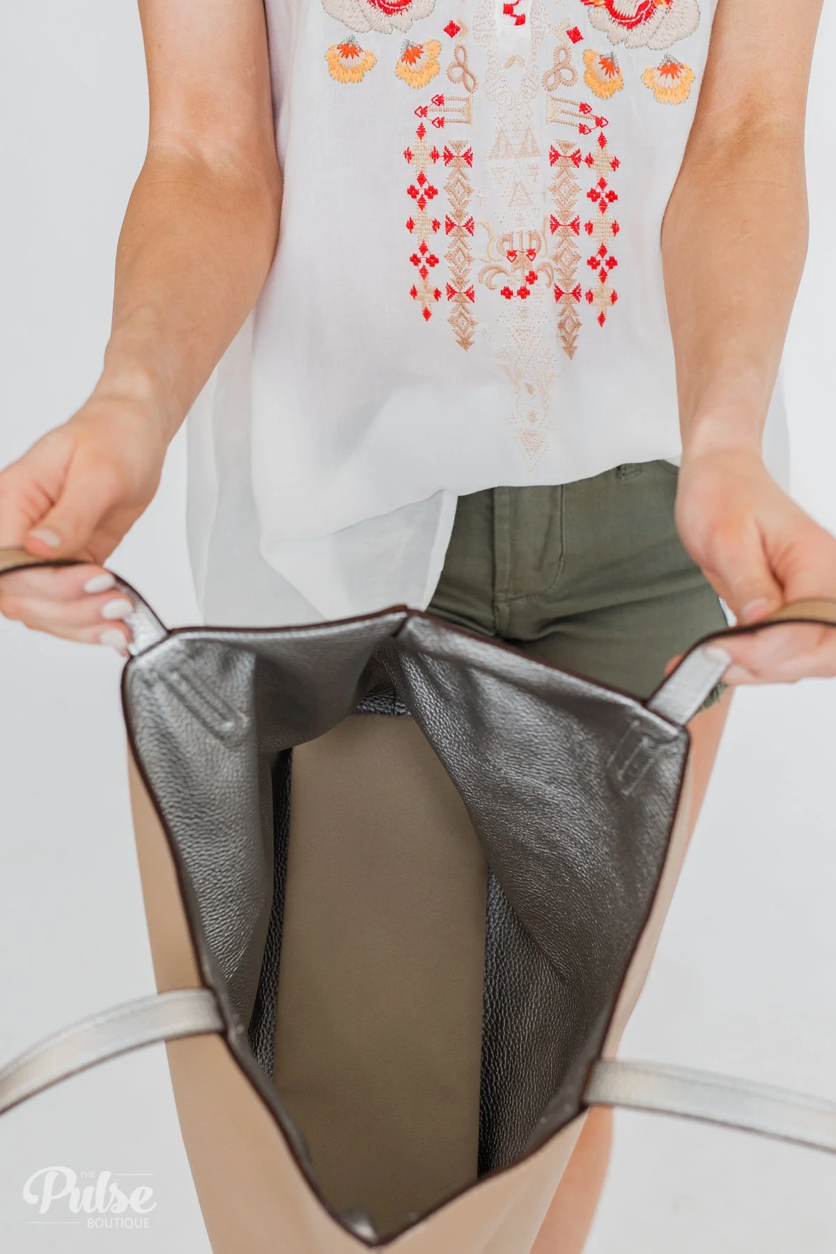 Take Me Anywhere Reversible Tote - Light Beige/Silver - Image 6