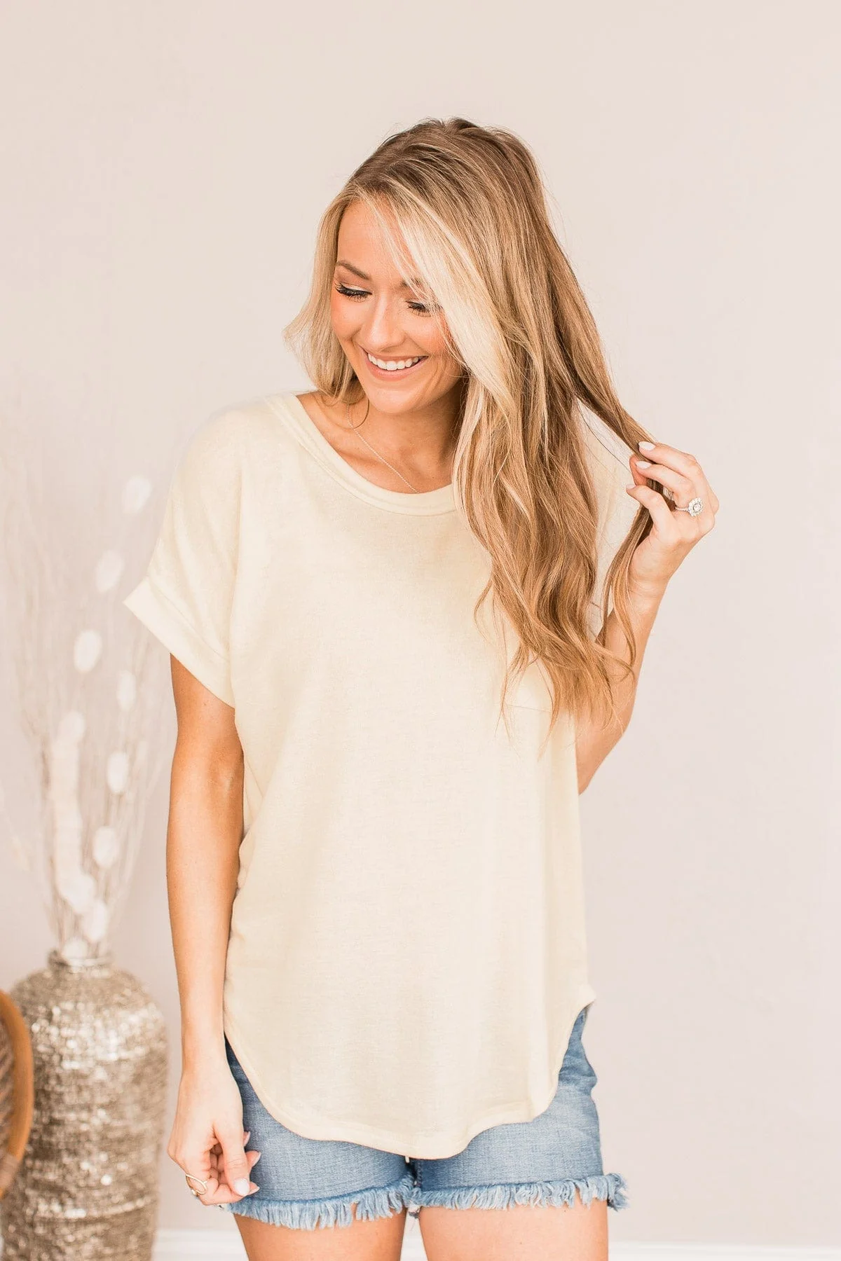 Things Look Peaceful Pocket Top- Cream - Image 4