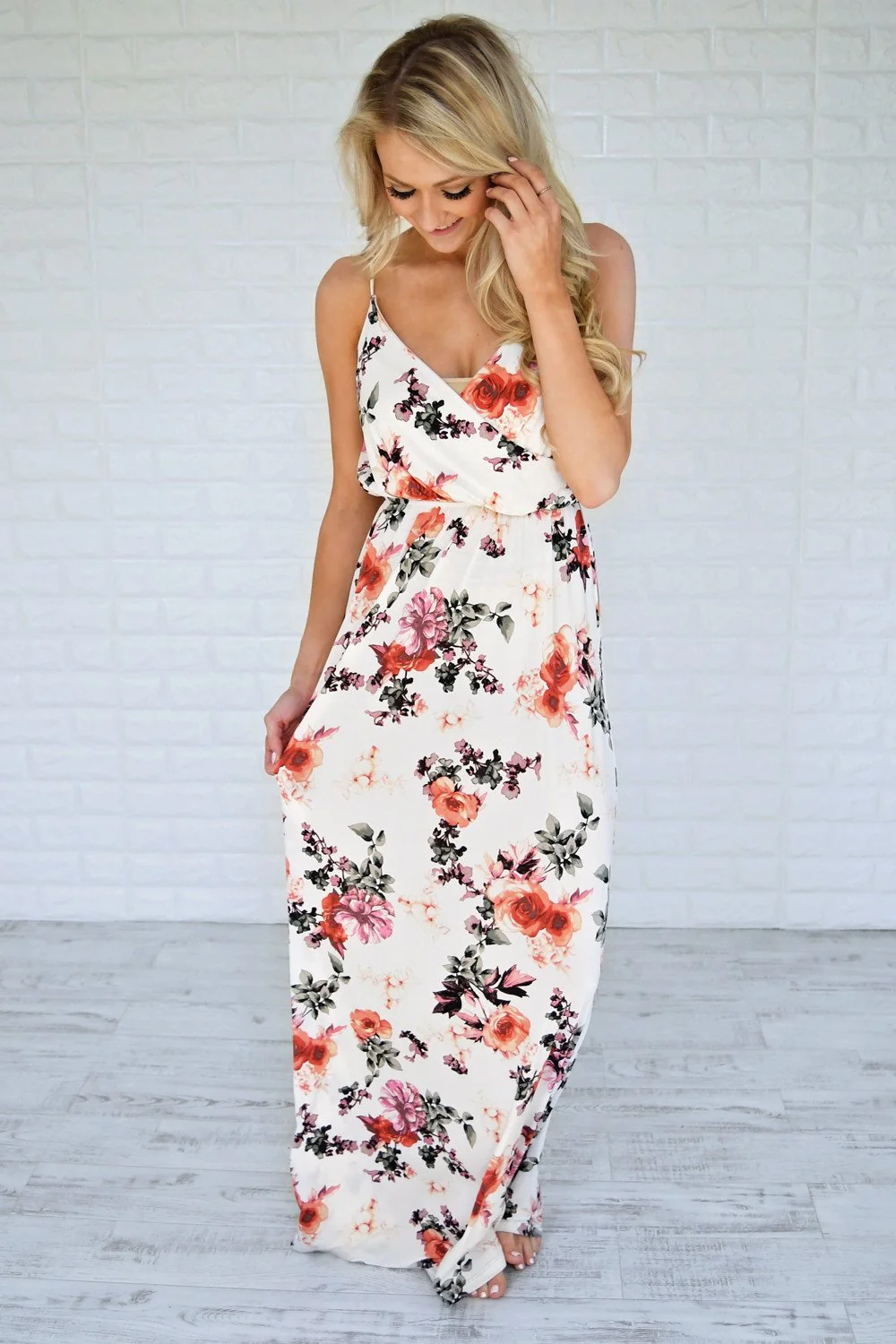 This is the Moment Maxi Dress - Image 3