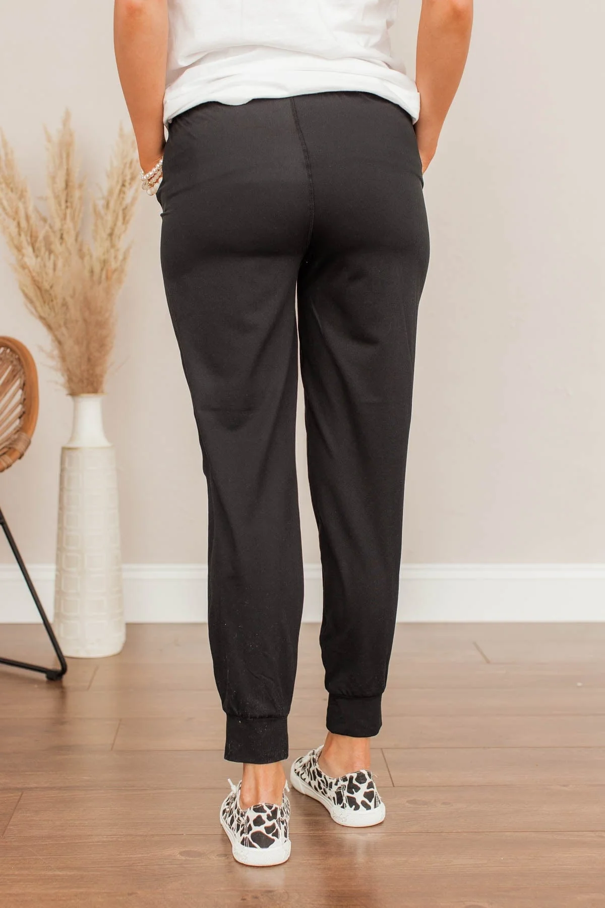 Thread & Supply All The Rage Joggers- Black - Image 10