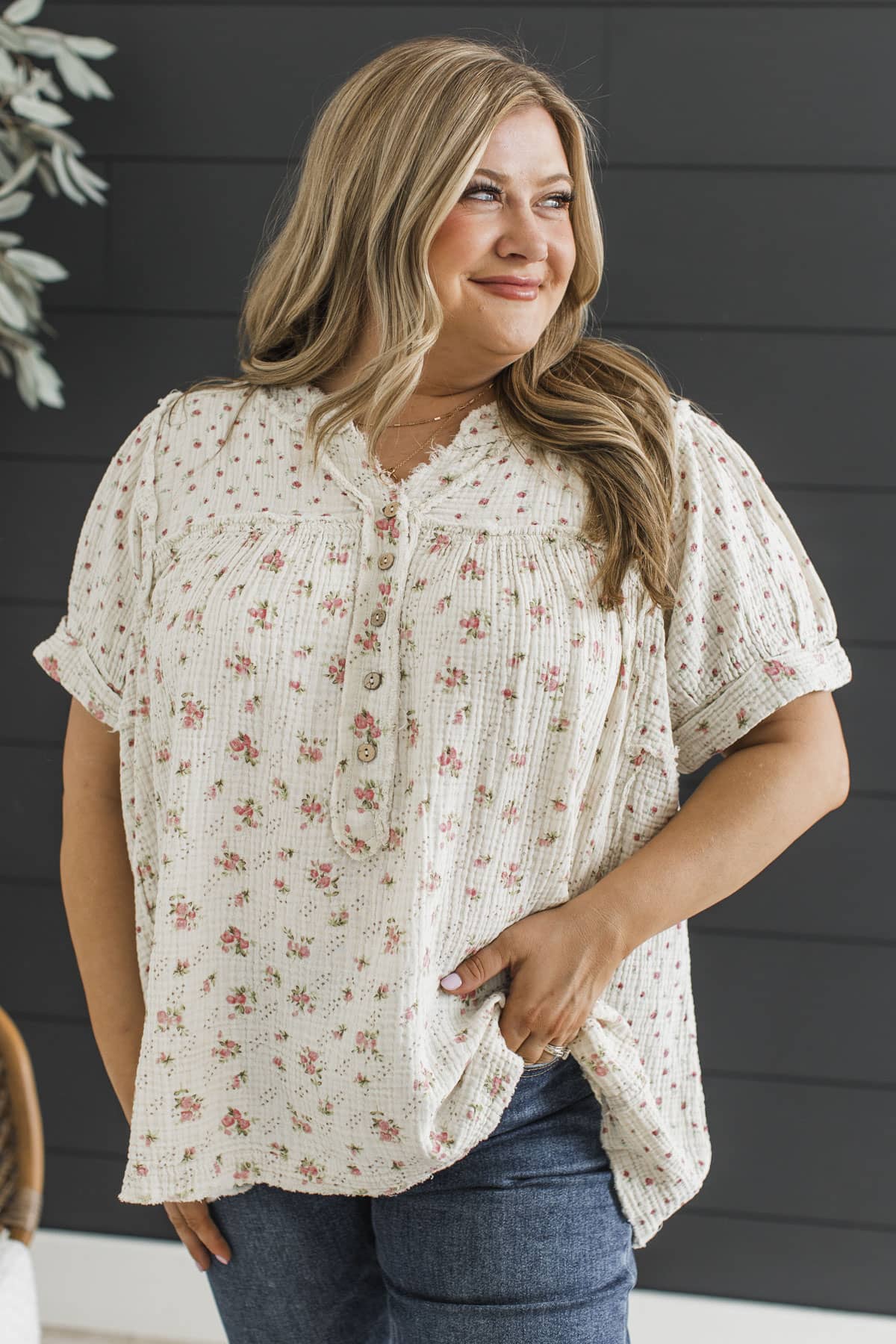 Through The Garden Gate Short Sleeve Top- Ecru