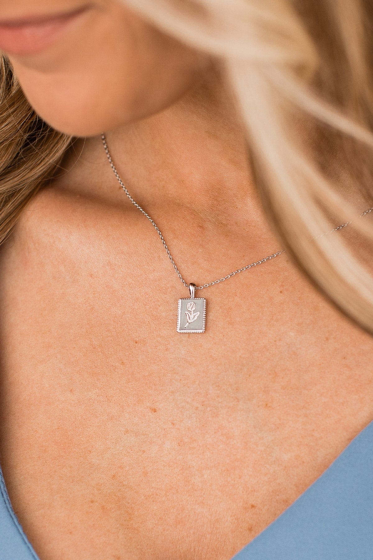 Timeless Tulips Pendant Necklace- Silver