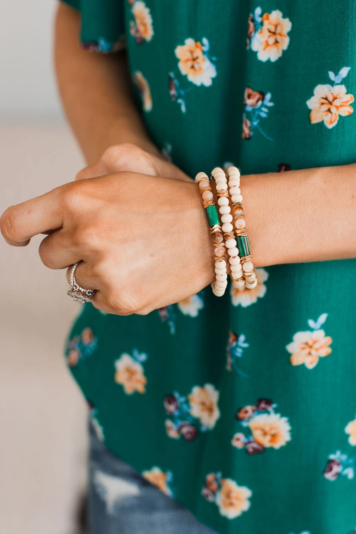 Total Sweetheart Bracelet Set- Cream