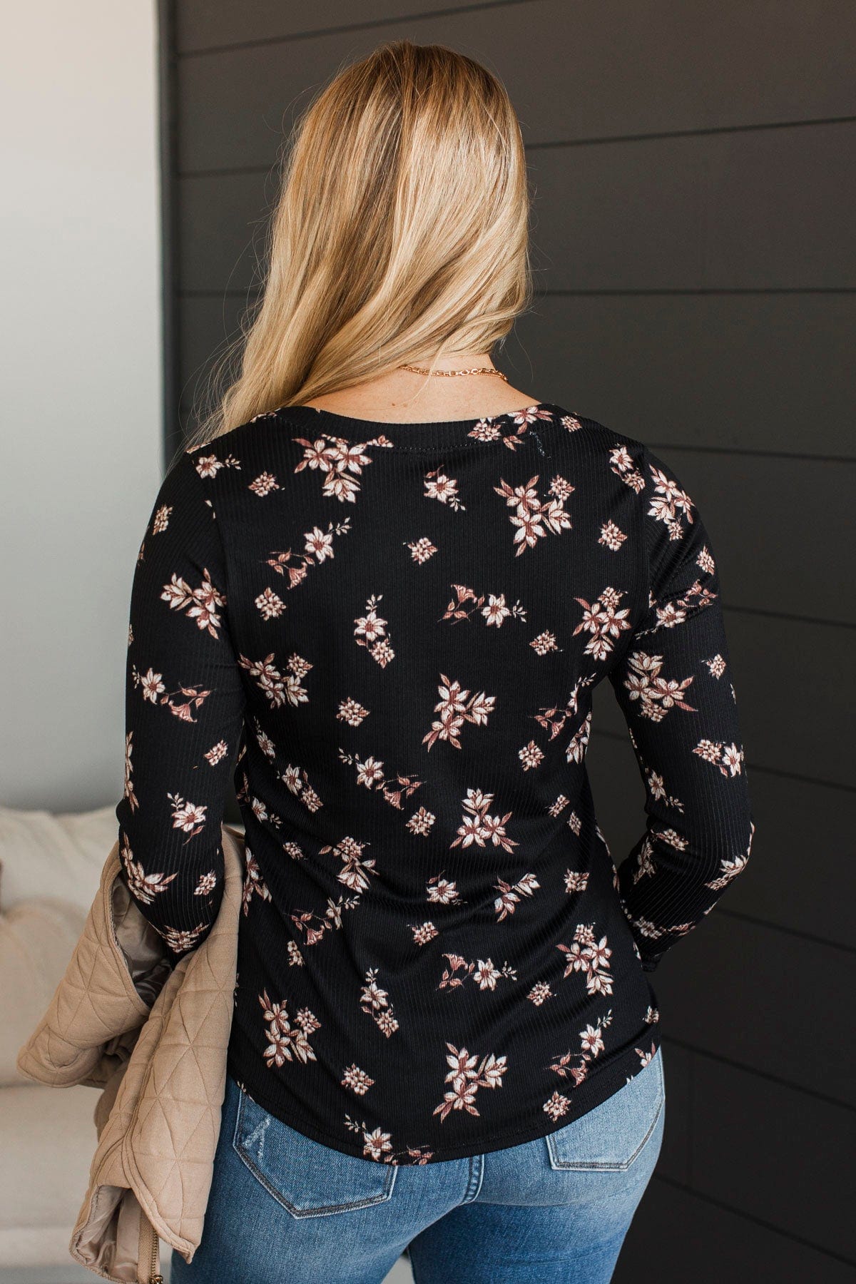 Try To Keep Up Floral Top- Black - Image 7
