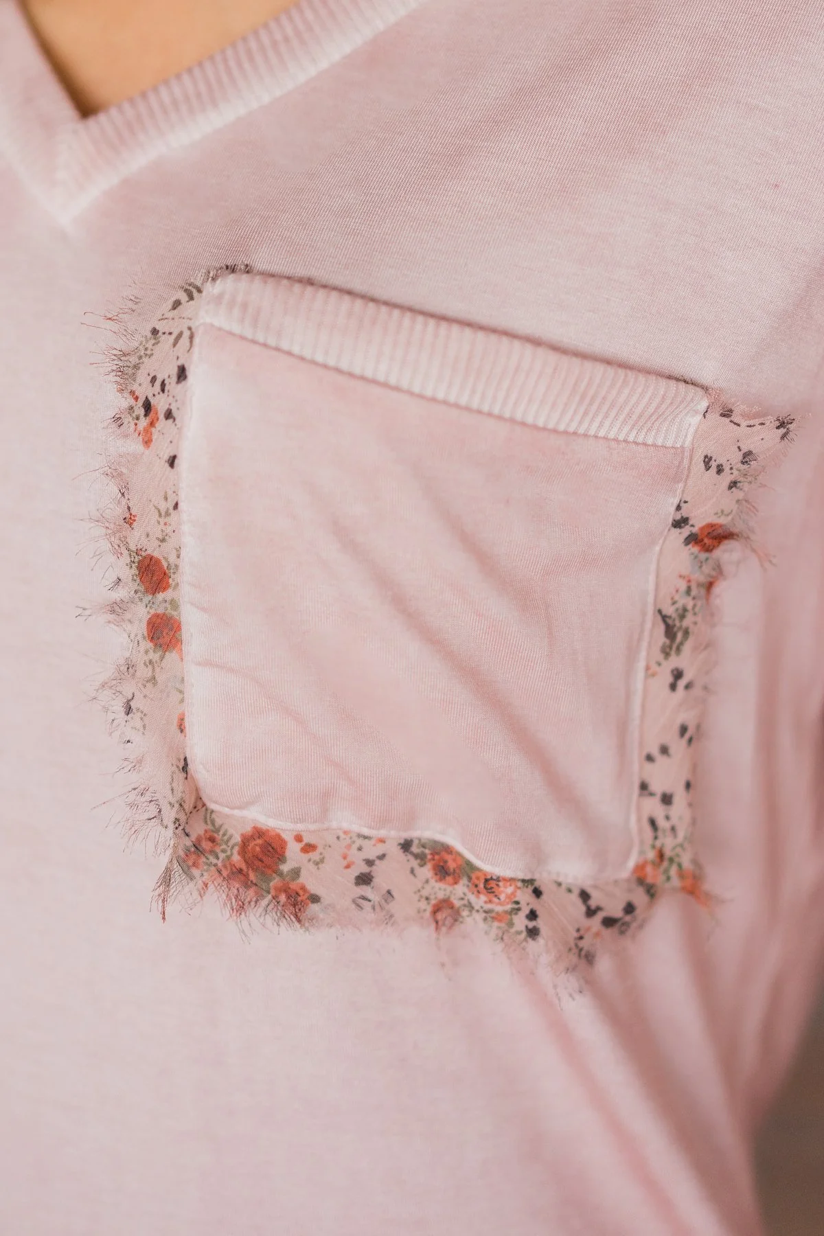 Unconditional Love Pocket Top- Vintage Blush - Image 4