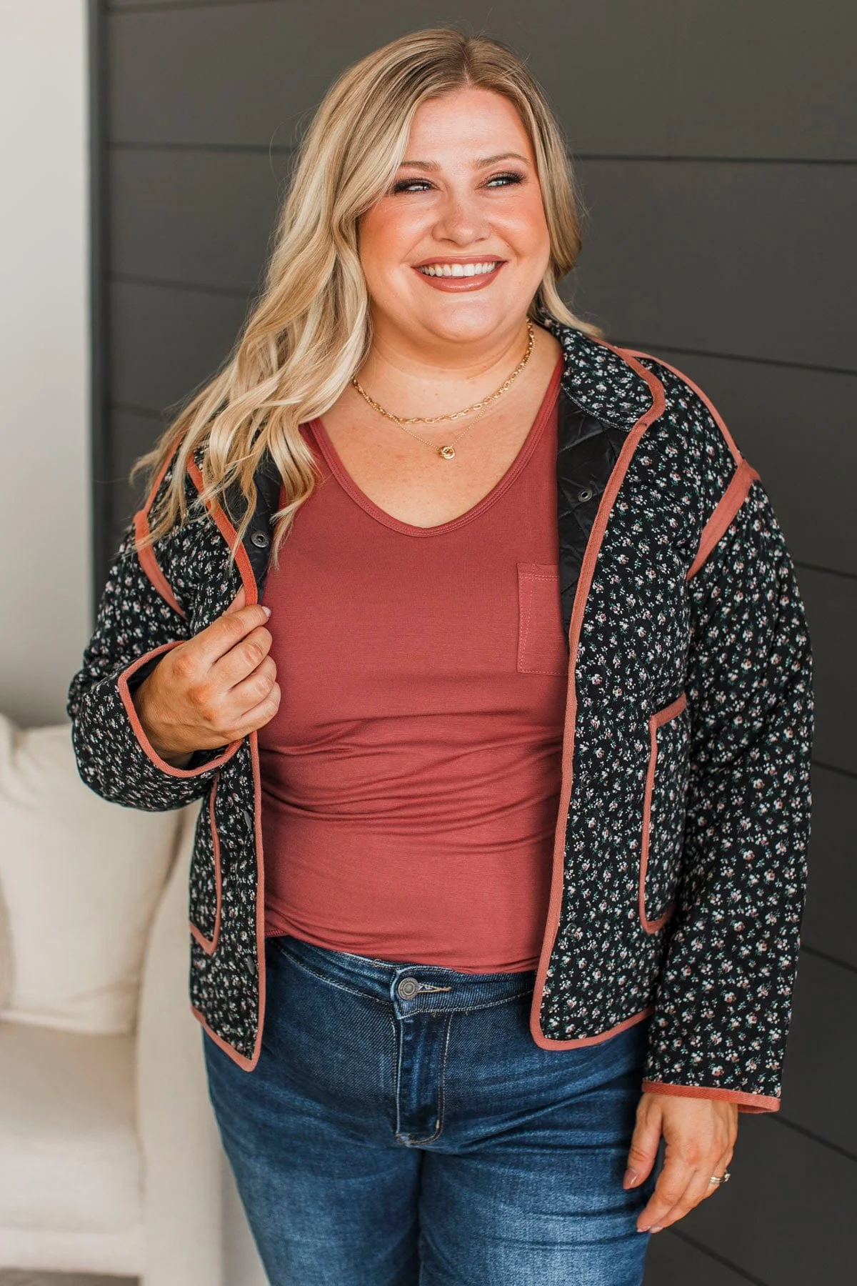 Venturing Out Floral Quilted Jacket- Black - Image 2