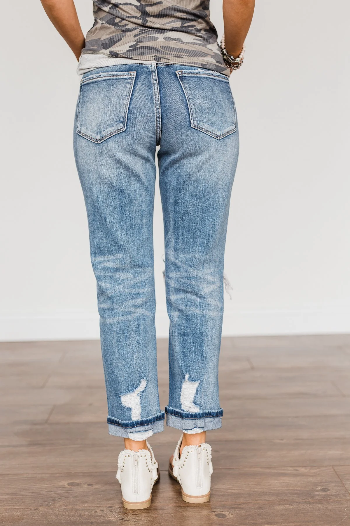 Vervet Distressed Boyfriend Jeans- Rebecca Wash - Image 7