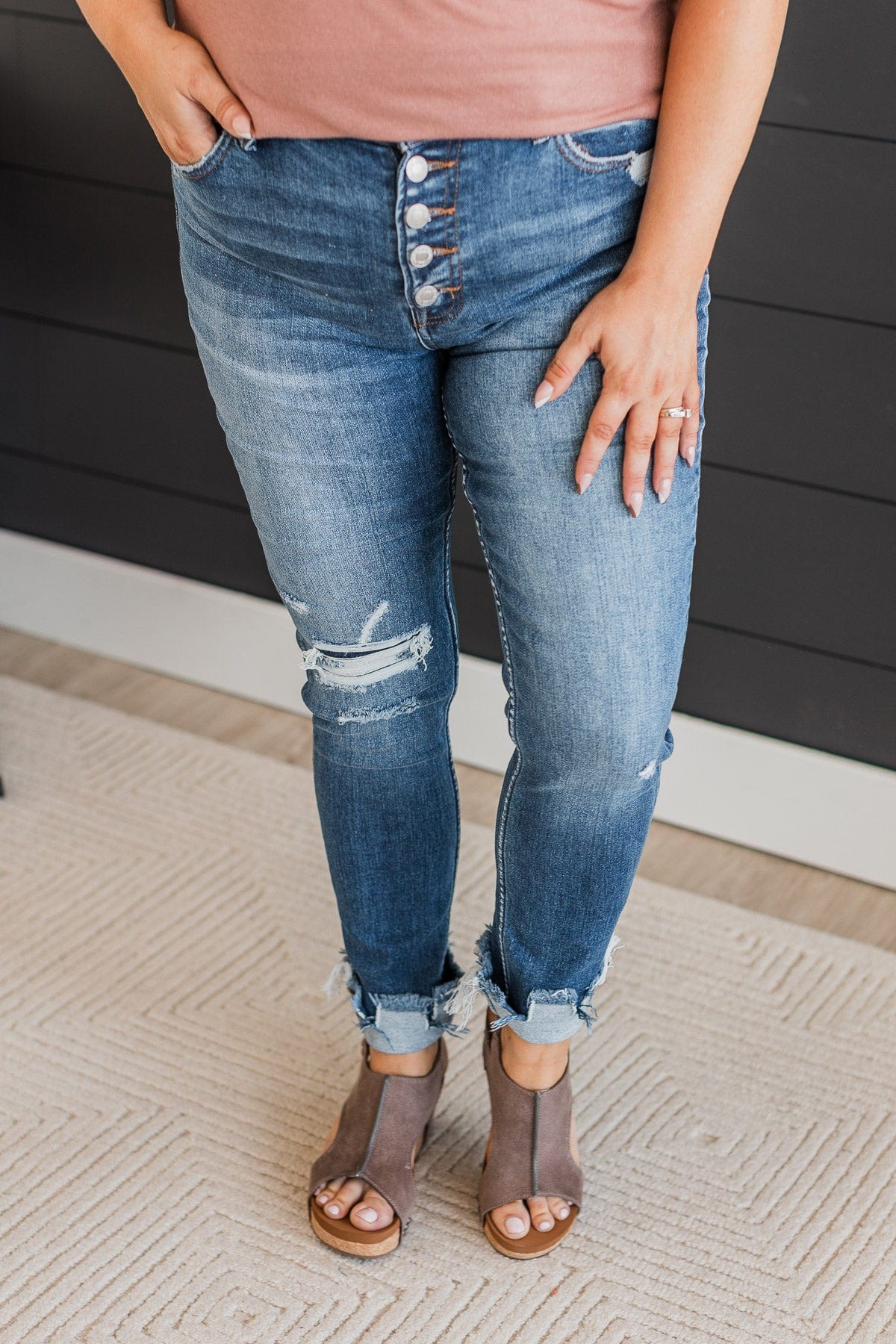 Vervet Distressed Skinny Jeans- Pearl Wash - Image 4