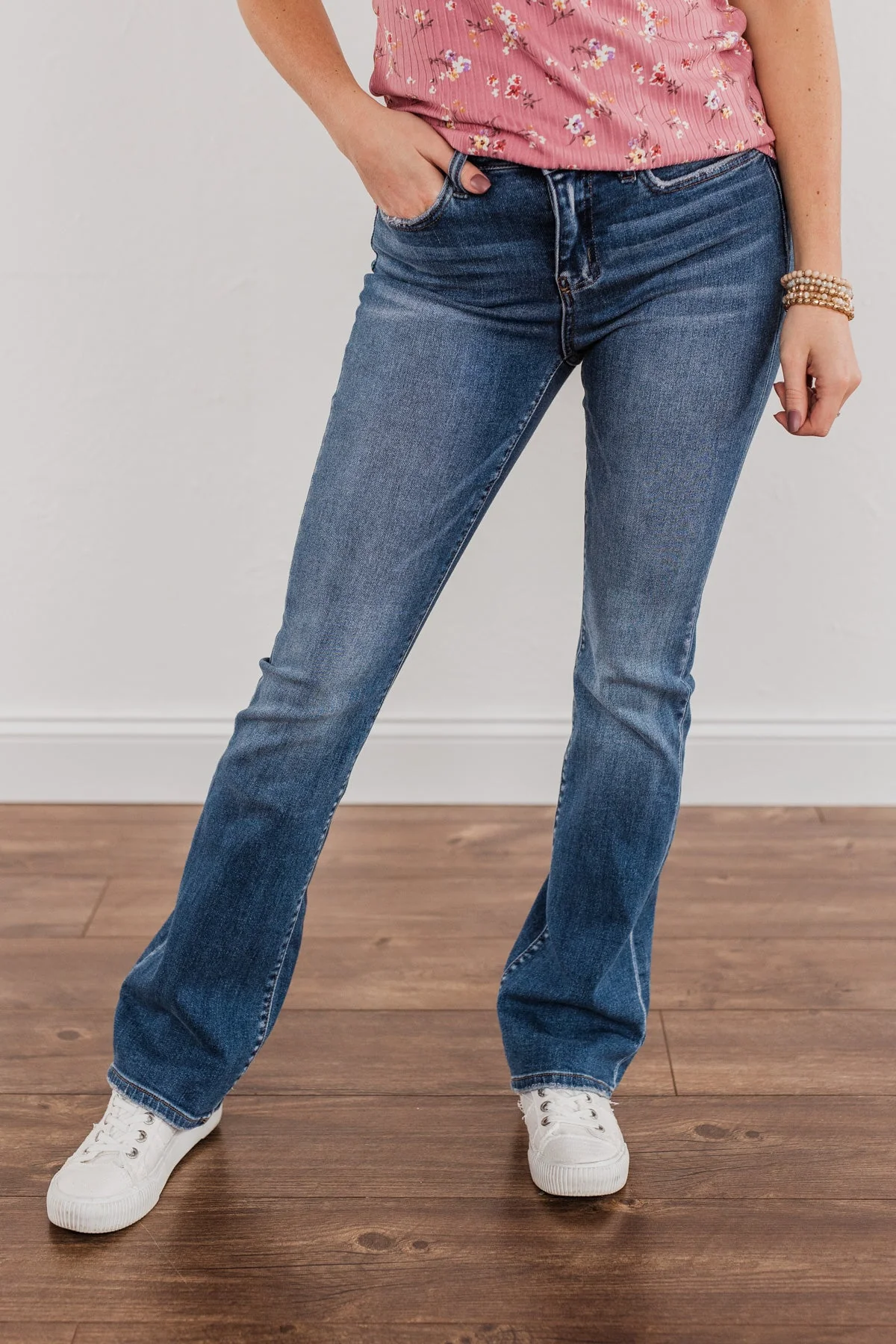 Vervet High-Rise Boot Cut Jeans- Alice Wash - Image 3