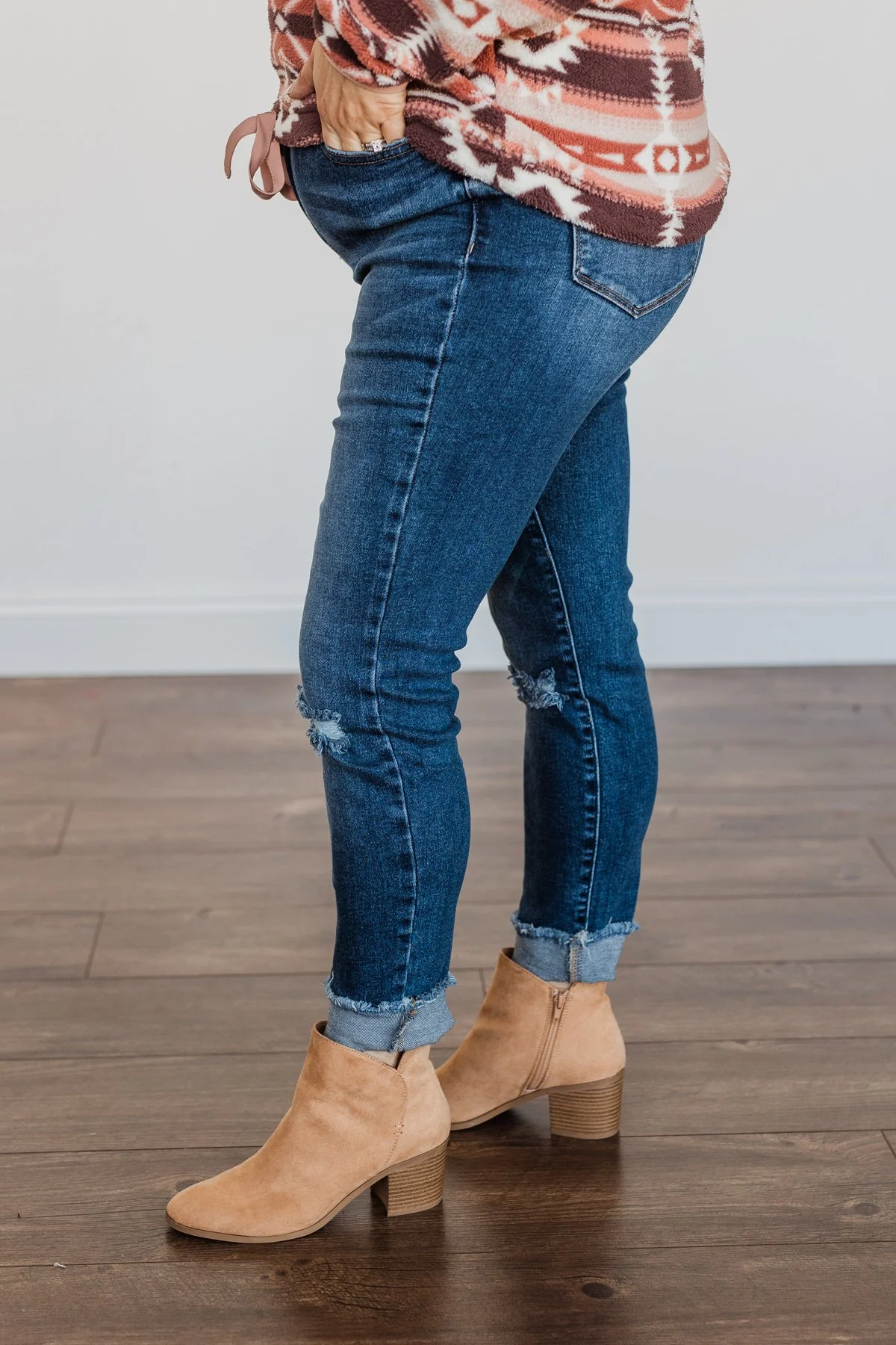 Vervet High Rise Raw Hem Skinny Jeans- Dana Wash - Image 7