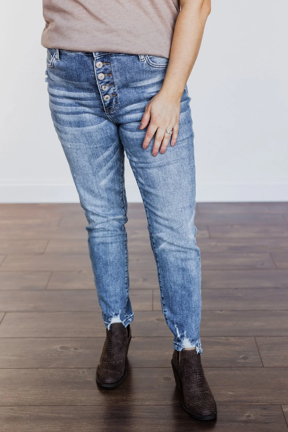 Vervet High-Rise Button Fly Skinny Jeans- Astrid Wash - Image 5