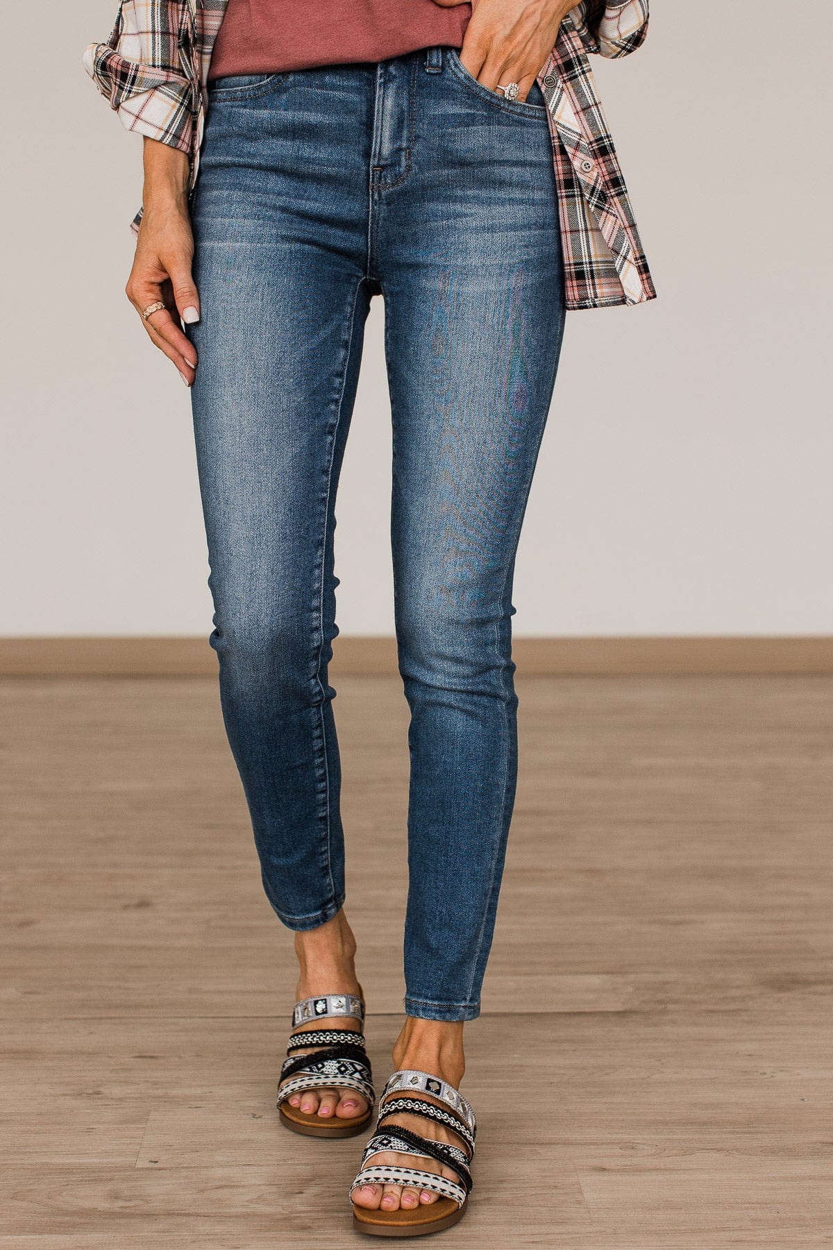 Vervet High Rise Skinny Jeans- Demeter Wash