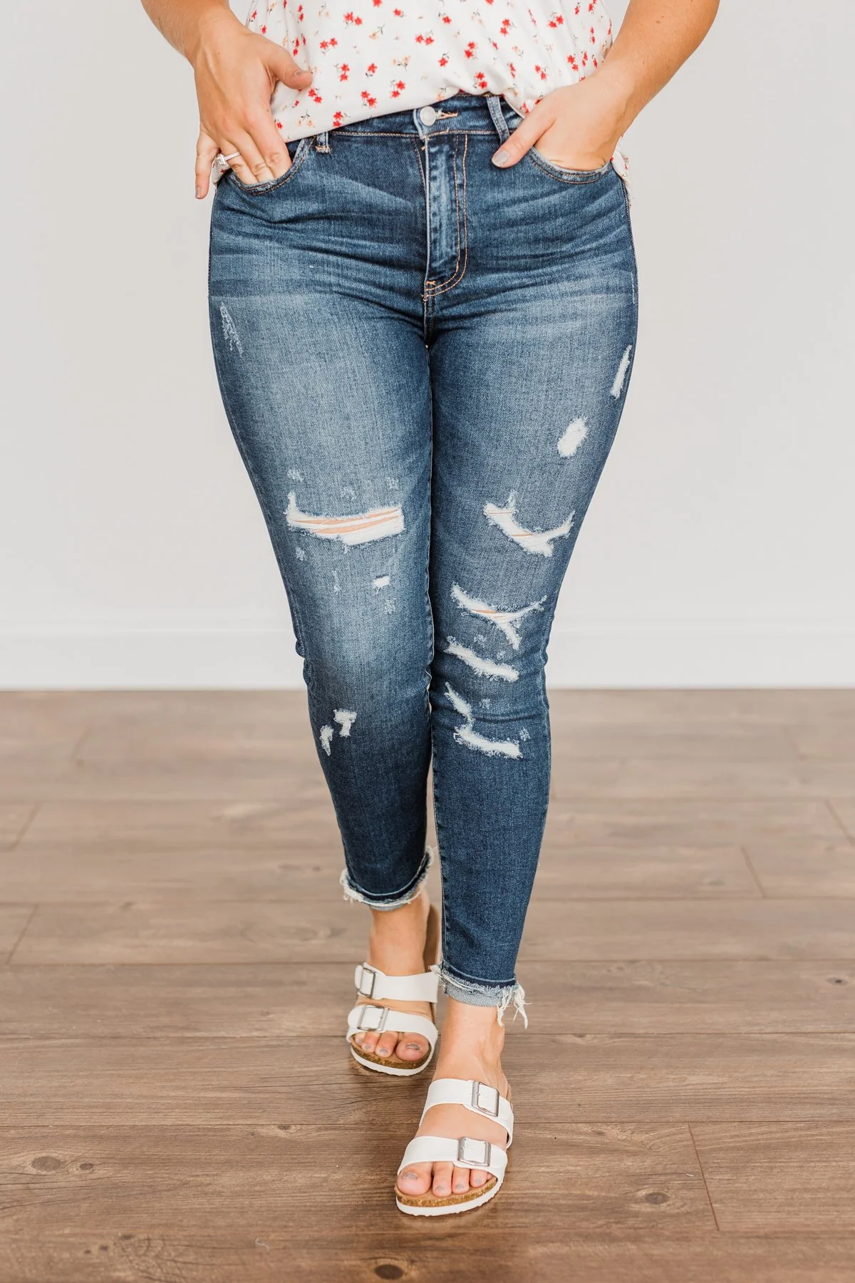 Vervet High-Rise Skinny Jeans- Shiloh Wash - Image 2