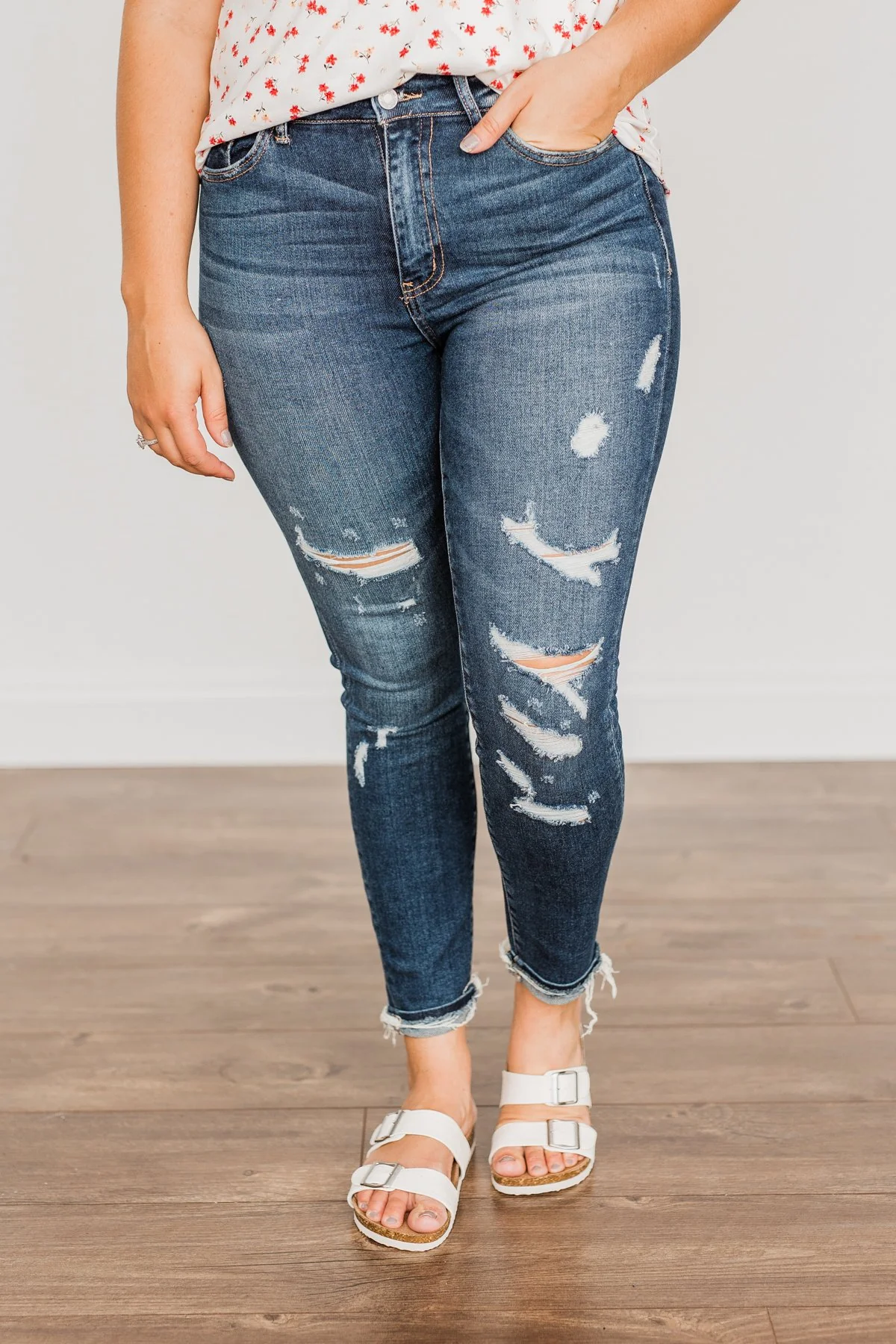 Vervet High-Rise Skinny Jeans- Shiloh Wash - Image 5