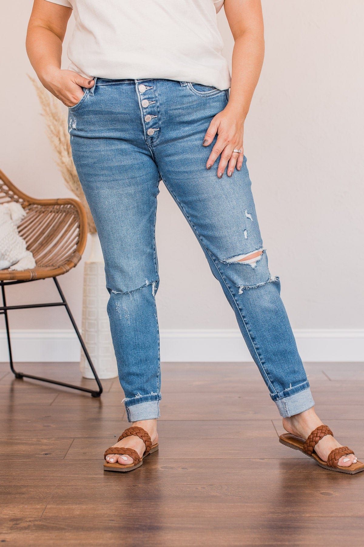 Vervet Mid-Rise Distressed Skinny Jean- Edith Wash - Image 2