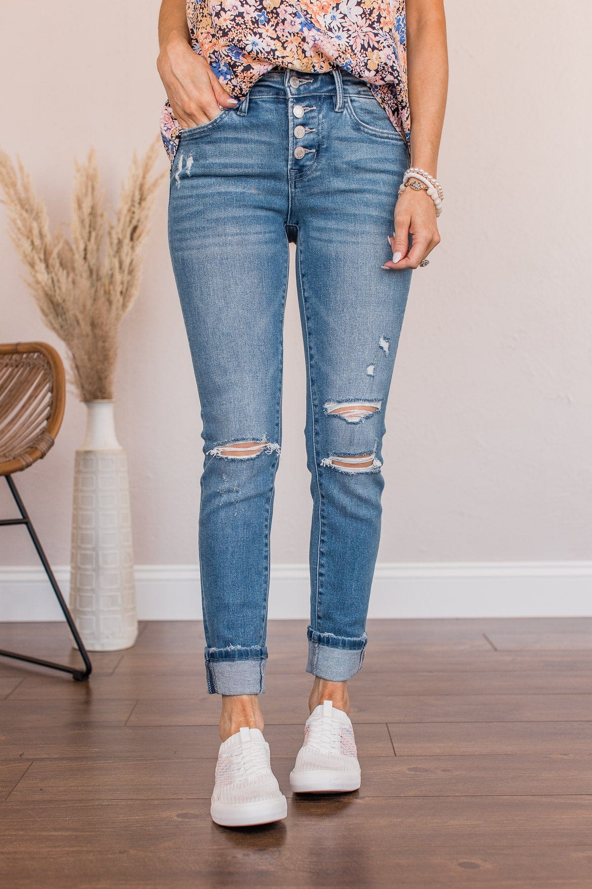 Vervet Mid-Rise Distressed Skinny Jean- Edith Wash - Image 3