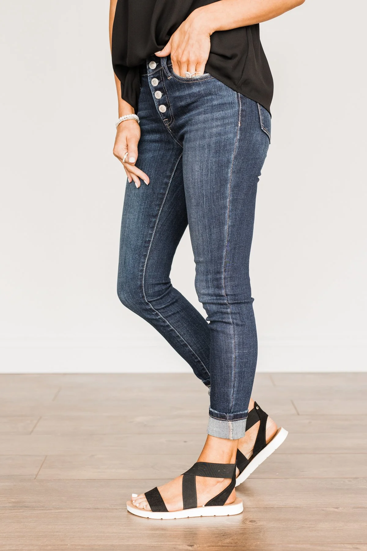 Vervet Mid-Rise Skinny Jeans- Meredith Wash - Image 6