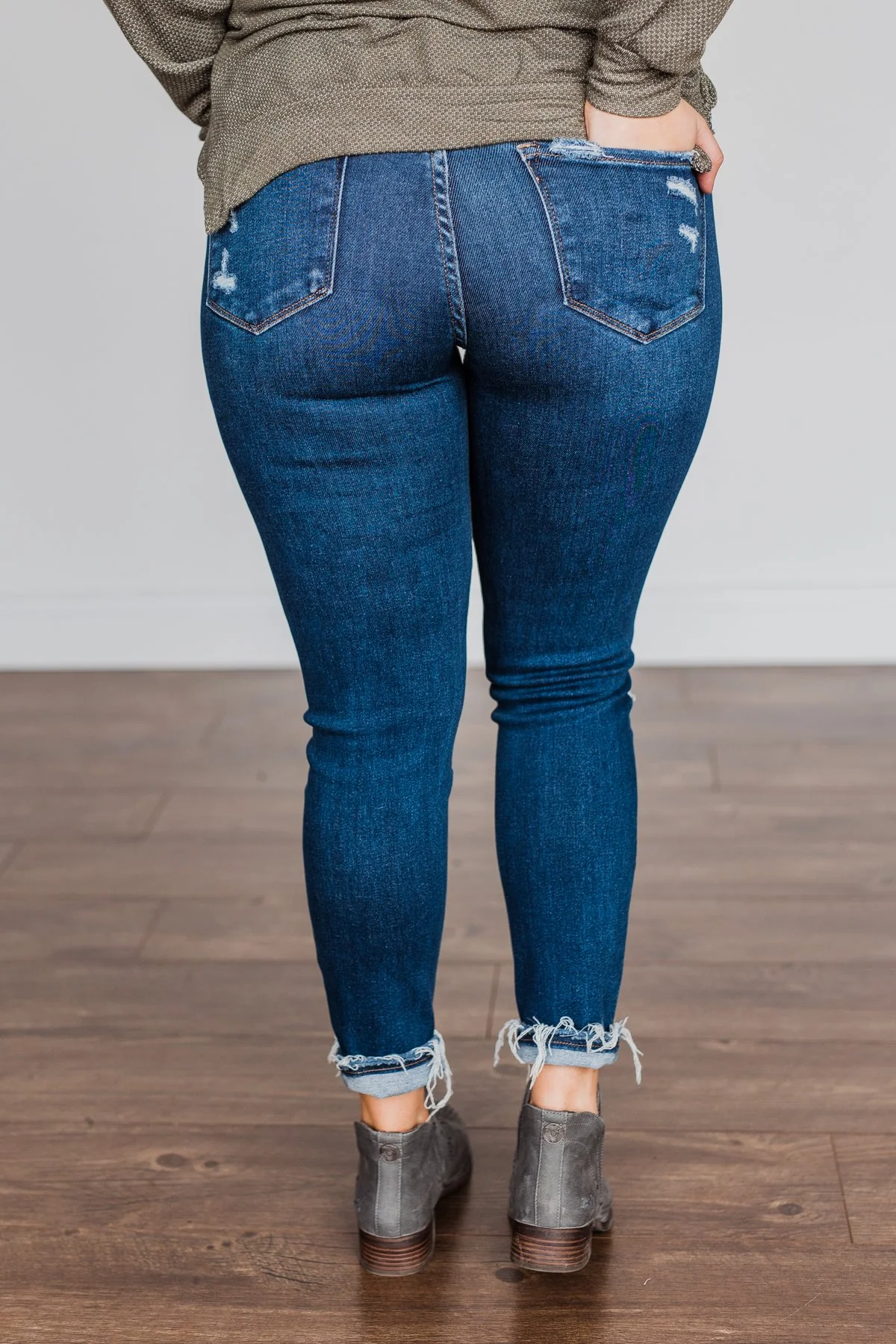 Vervet Mid-Rise Skinny Jean- Kristine Wash - Image 12