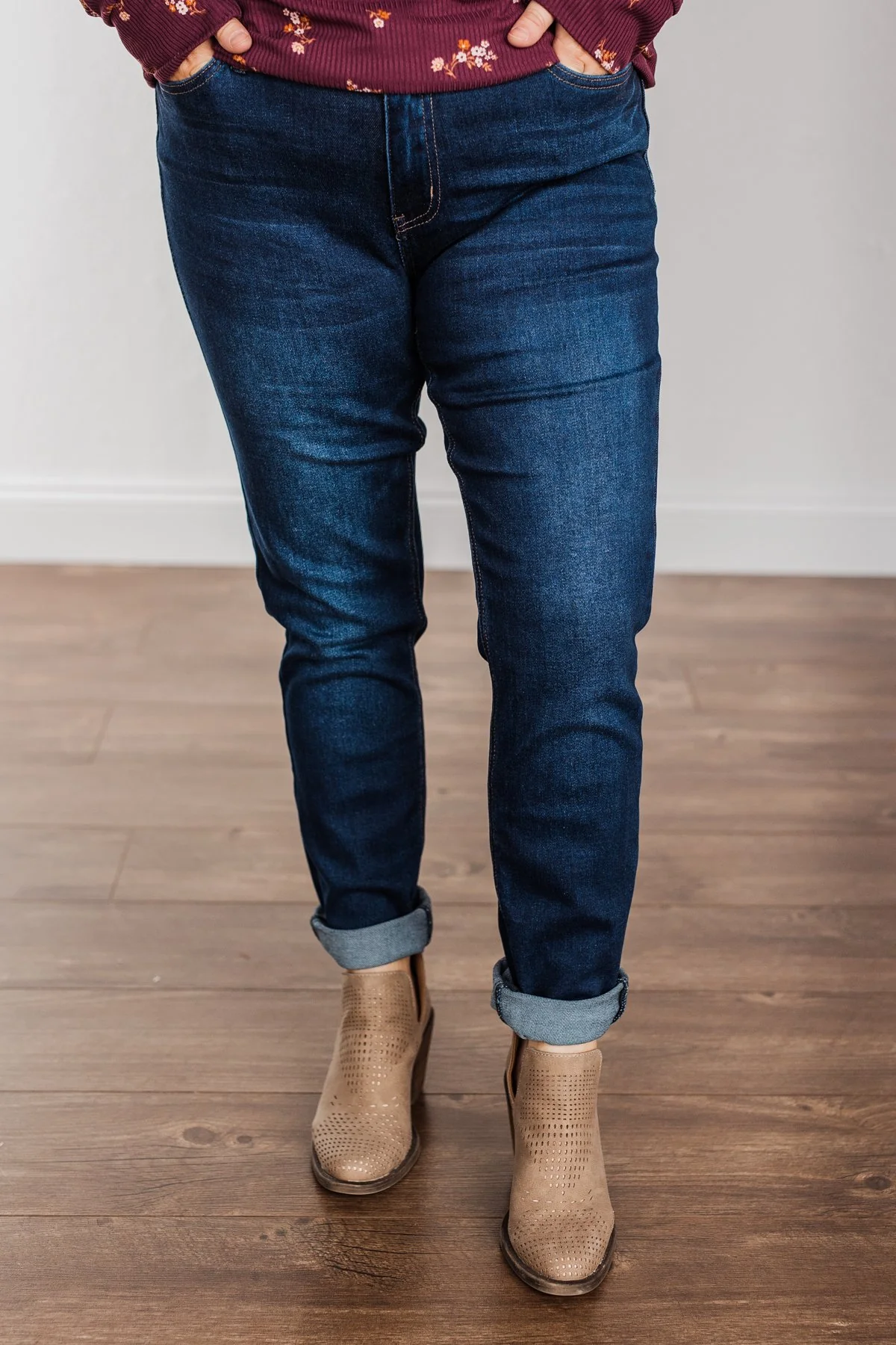 Vervet Mid-Rise Skinny Jean- Arabella Wash - Image 5
