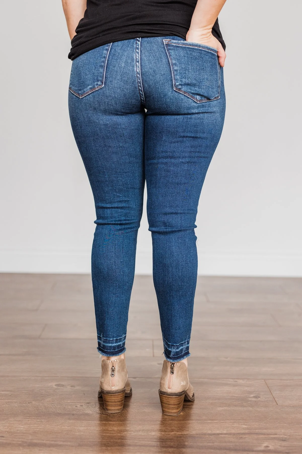Vervet Mid-Rise Skinny Jeans- Martha Wash - Image 12
