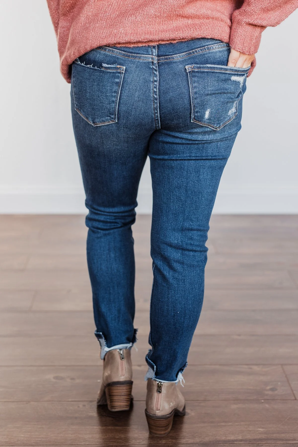 Vervet Mid-Rise Skinny- Jordan Wash - Image 12