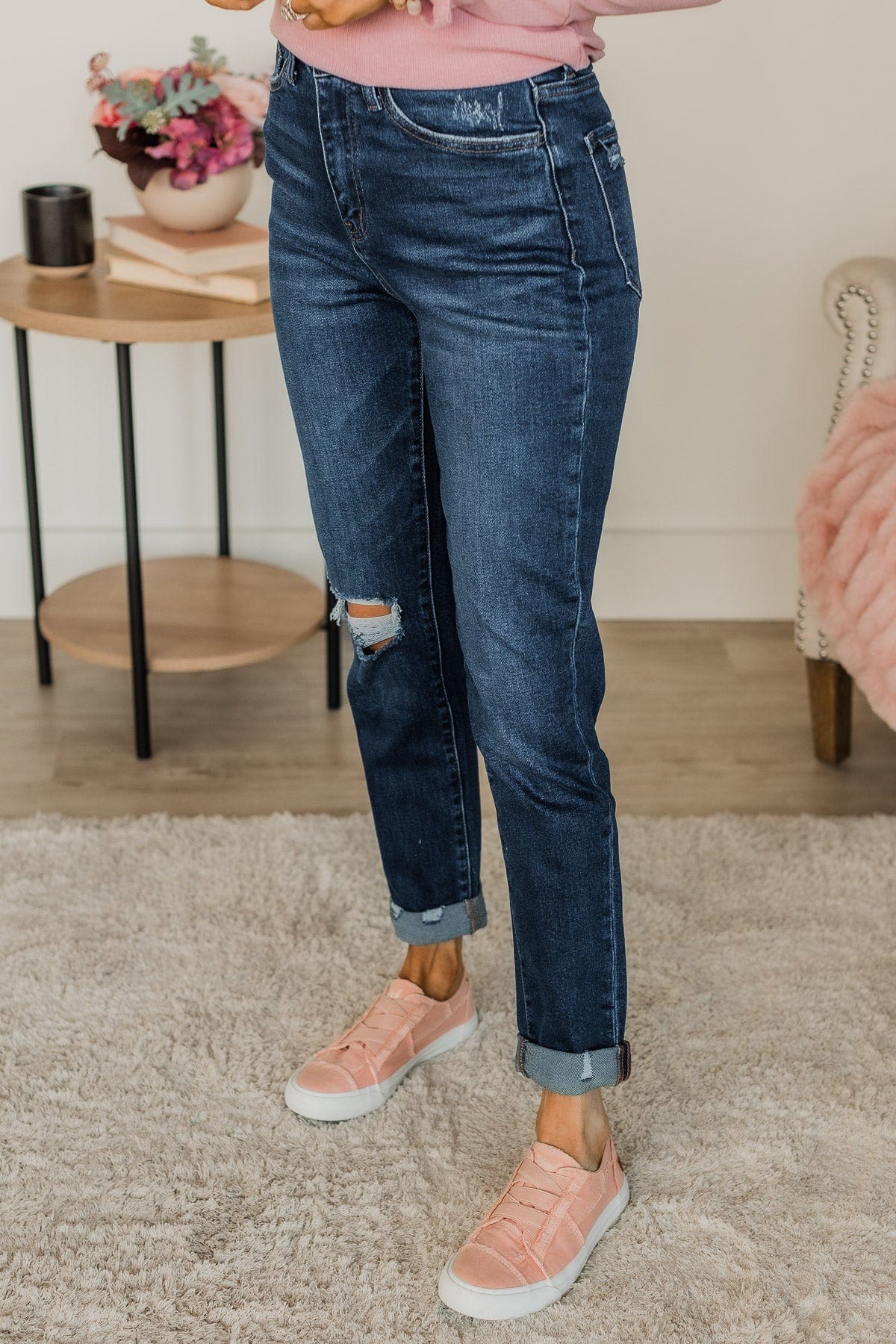 Vervet Roll Up Stretch Mom Jeans- Raelynn Wash - Image 3