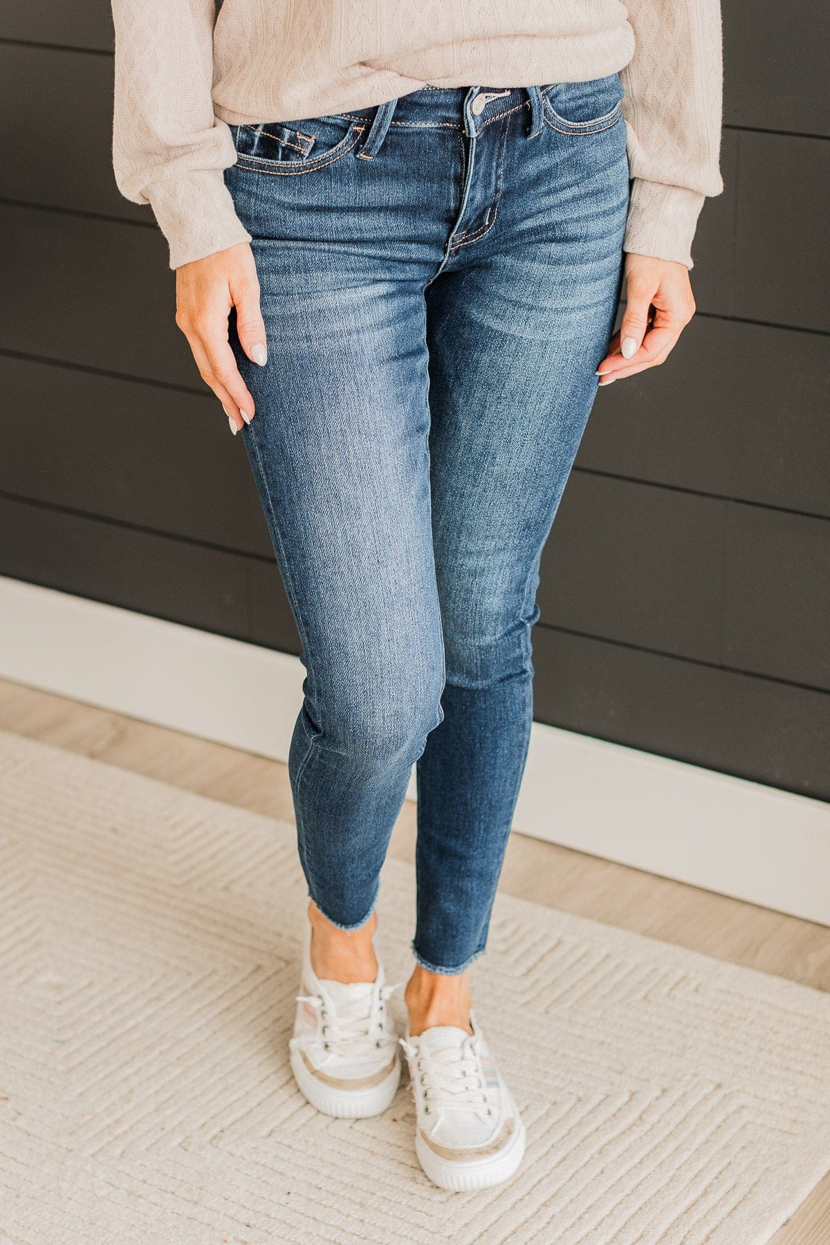 Vervet Skinny Jeans- Flora Wash - Image 4