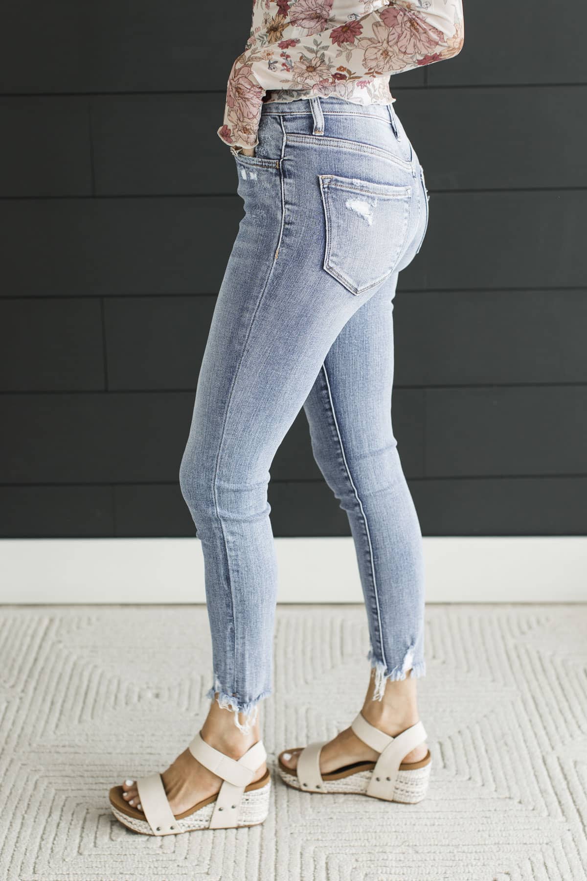 Vervet Skinny Jeans- Goldie Wash - Image 5