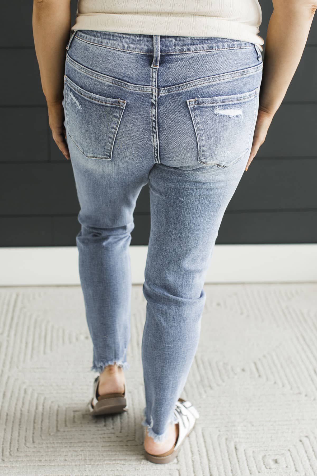 Vervet Skinny Jeans- Goldie Wash - Image 8