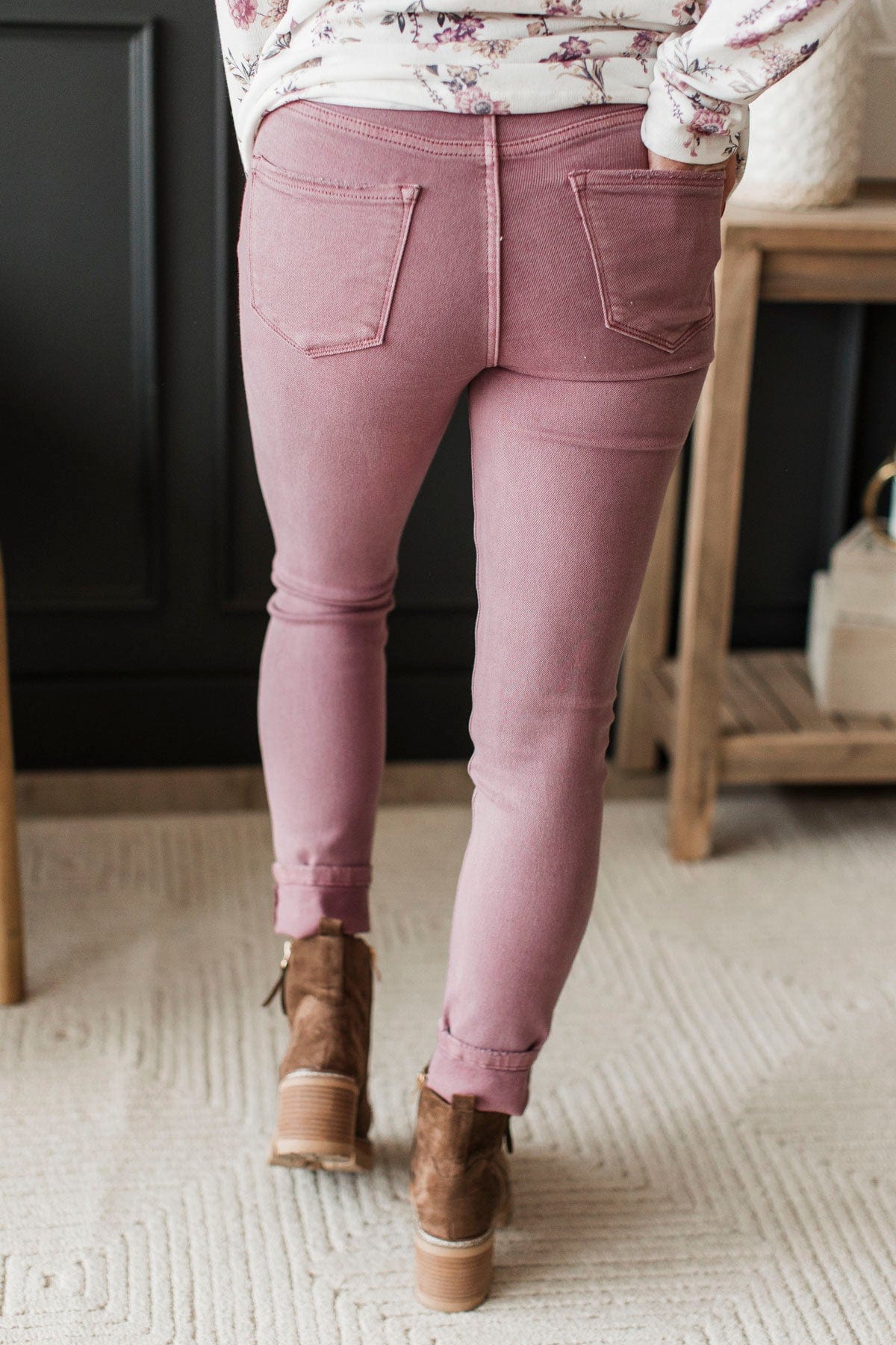 Vervet Skinny Jeans- Nadiya Wash - Image 6