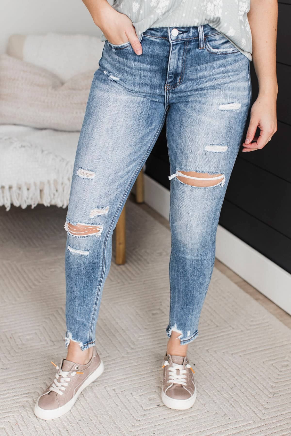 Vervet Skinny Jeans- Naya Wash - Image 3