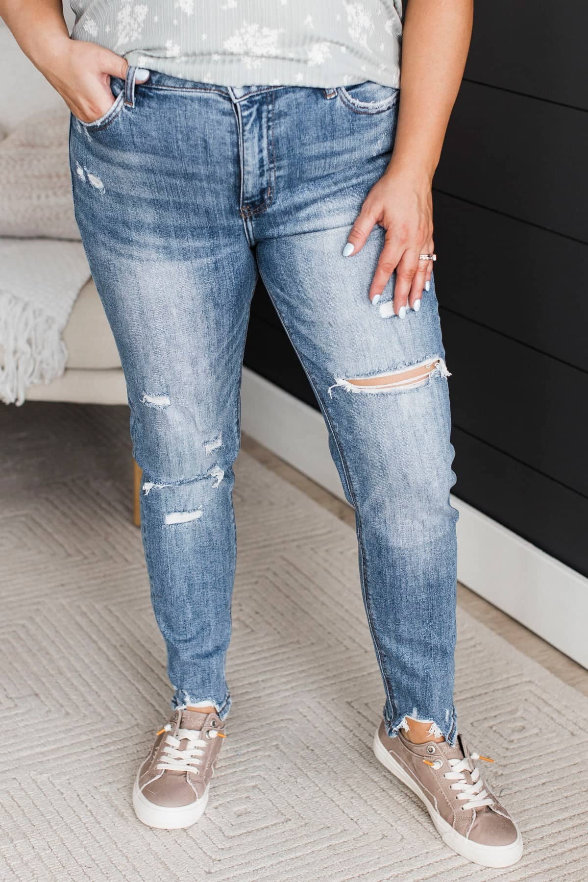 Vervet Skinny Jeans- Naya Wash - Image 4