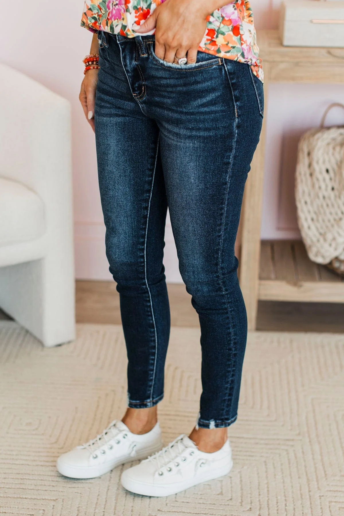 Vervet Skinny Jeans- Pauline Wash - Image 5