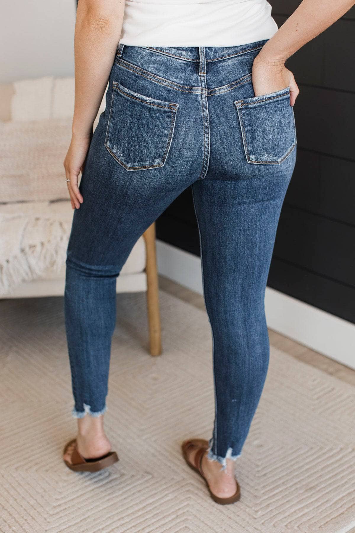 Vervet Skinny Jeans- Petra Wash - Image 7