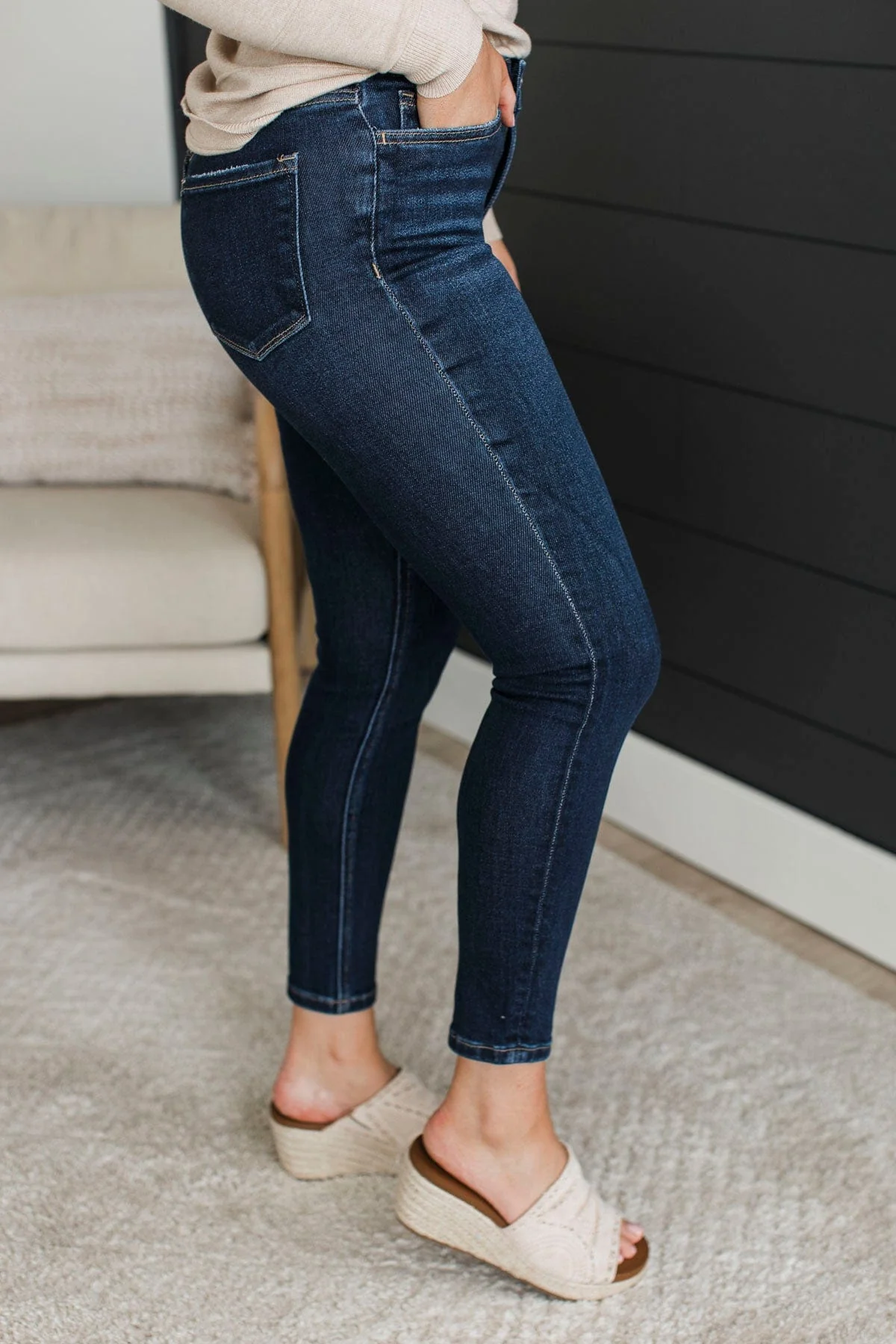 Vervet Skinny Jeans- Raina Wash - Image 5