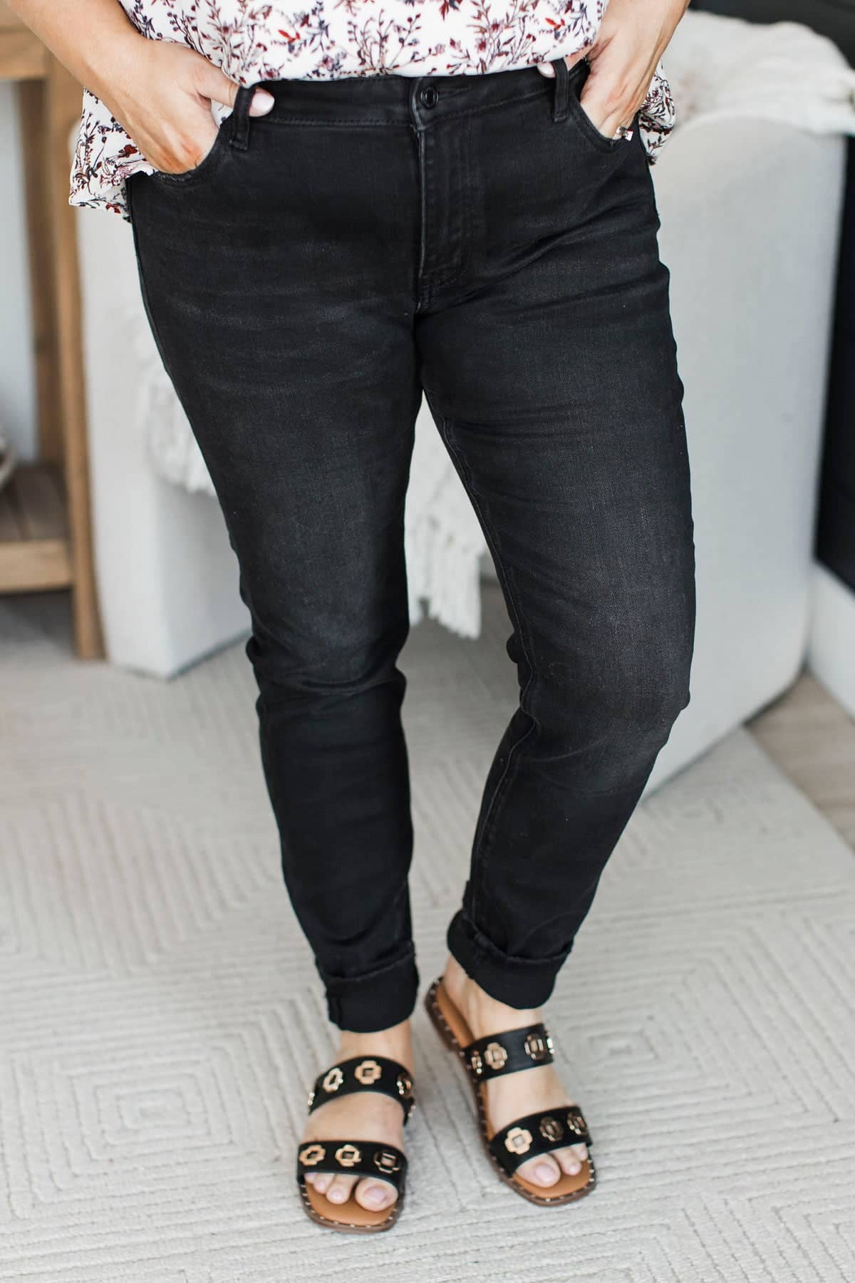 Vervet Skinny Jeans- Tally Wash